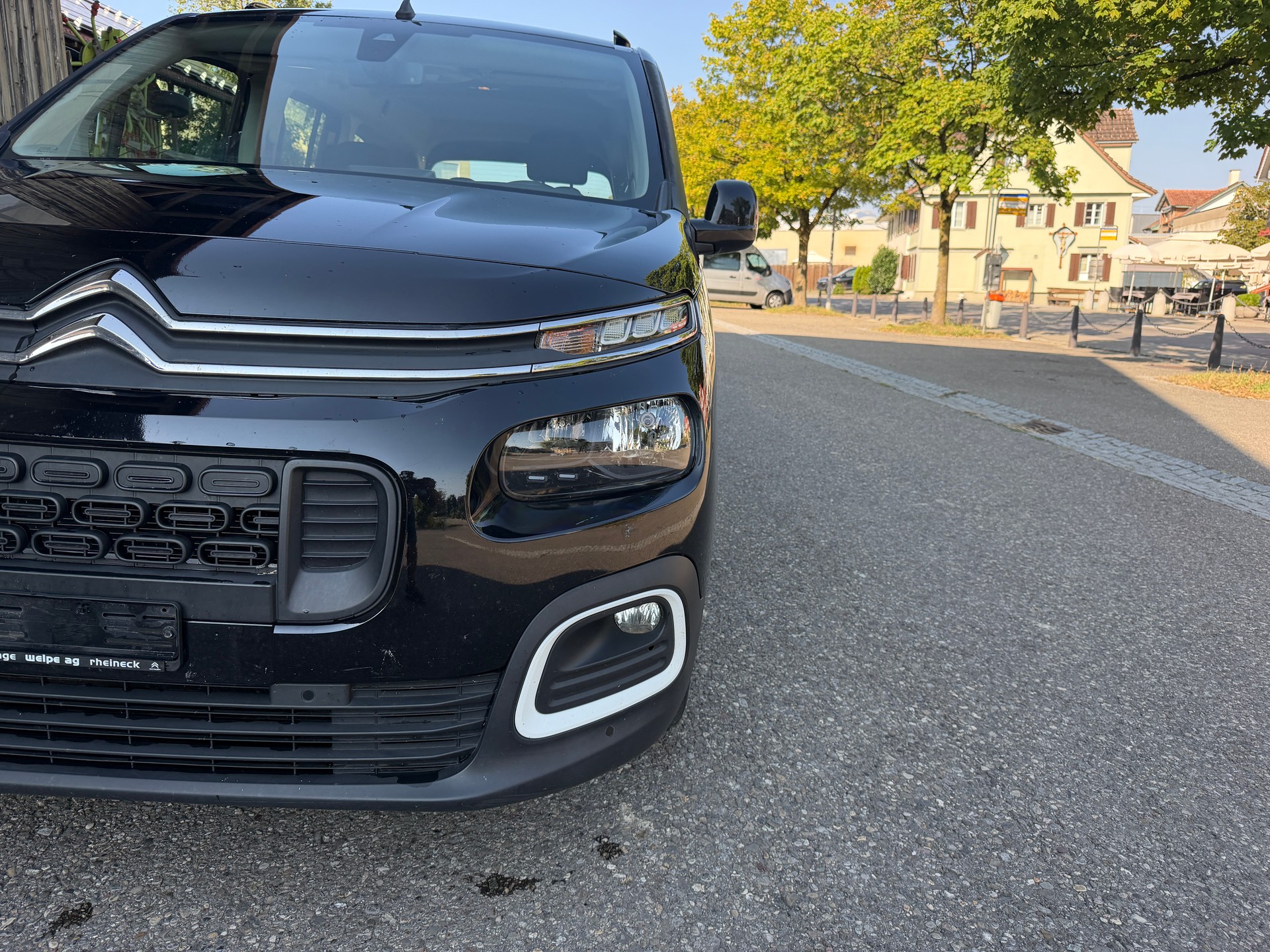CITROEN Berlingo XL 1.2i PureTech 7 Plätze Live
