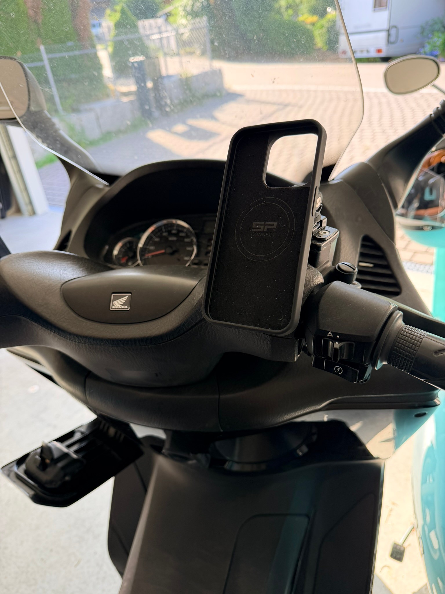 HONDA FES 125 S-Wing ABS-image-5