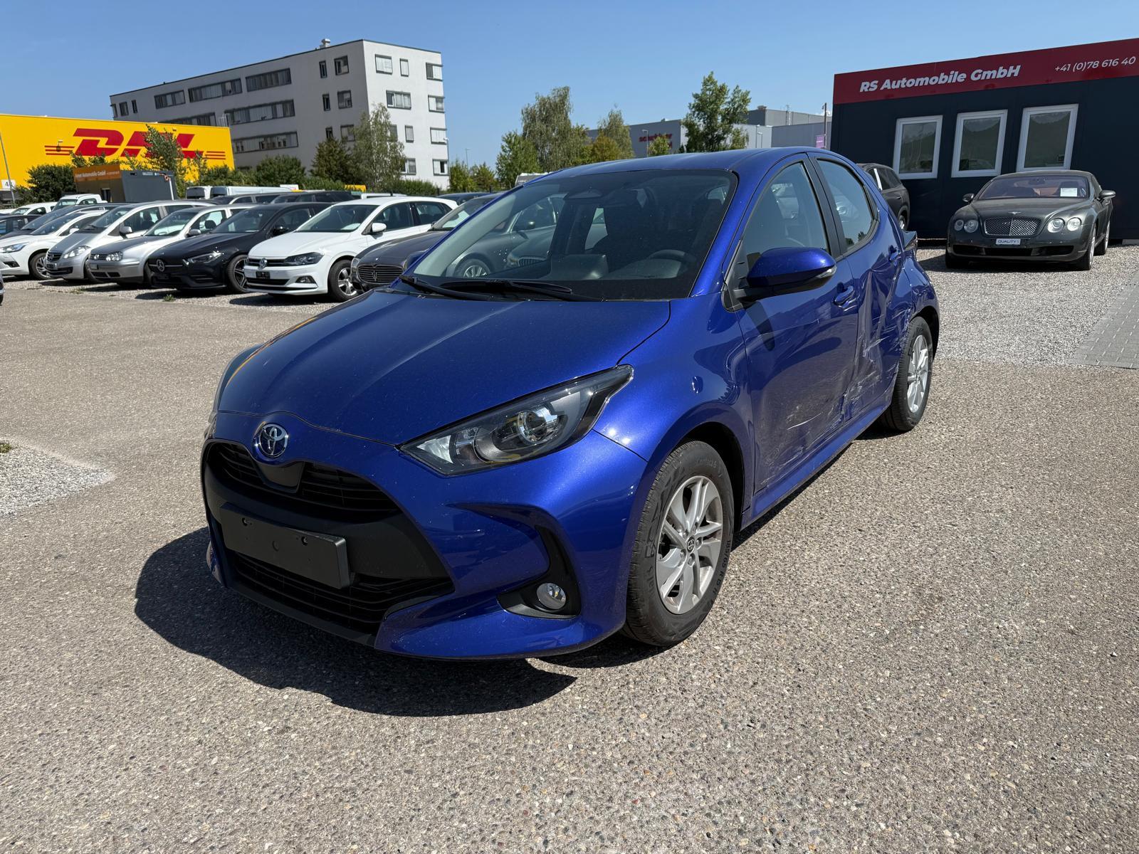 TOYOTA Yaris 1.5 VVT-i HSD Comfort-showroom-element-2