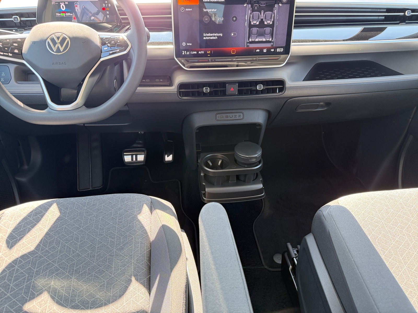 VW ID.Buzz LWB 91kWh Pro Energy-image-18