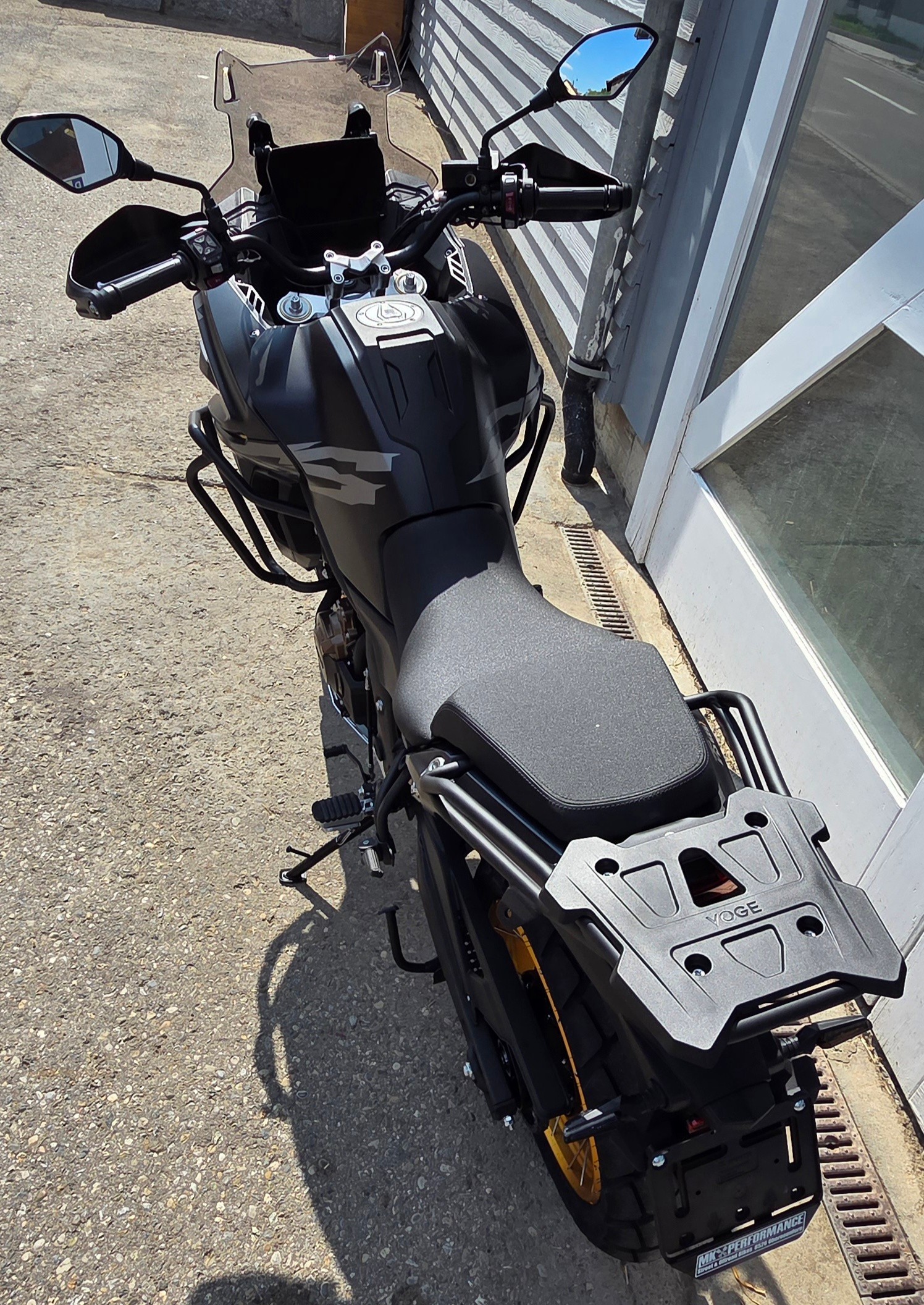 VOGE 625 DSX Black Knight-image-4