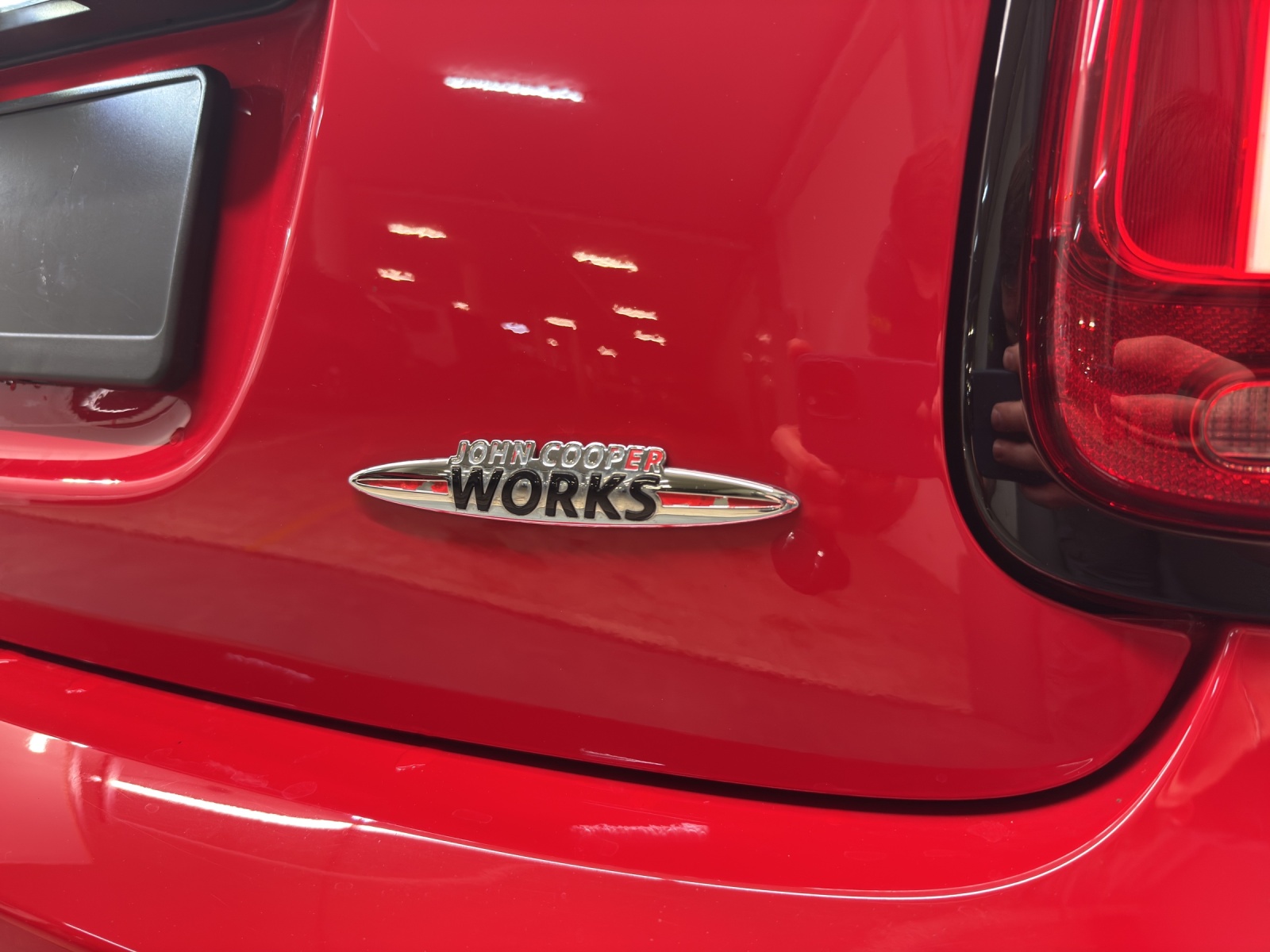 MINI Cabrio 2.0i John Cooper Works SAG-image-11