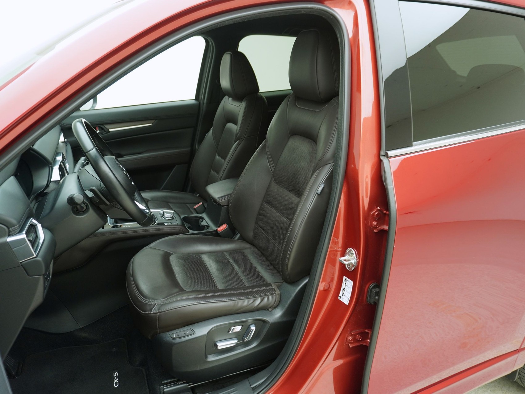 MAZDA CX-5 2.2 D Signature AWD-image-8