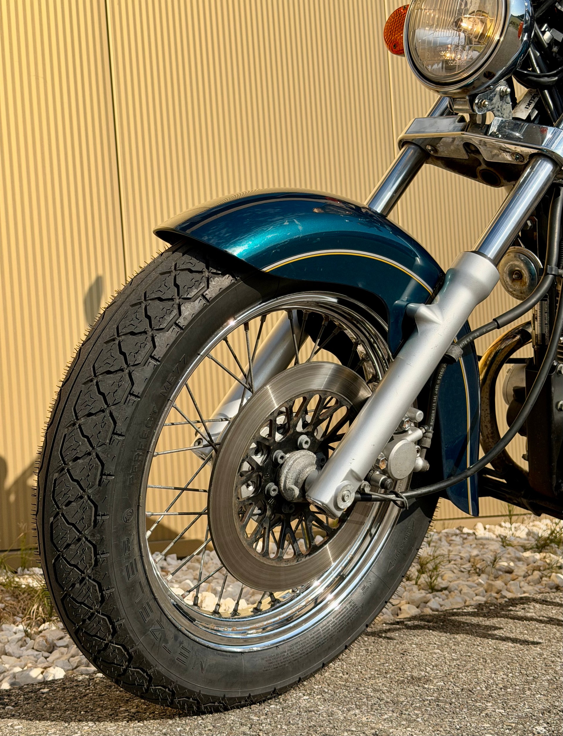 SUZUKI GZ 125 Marauder-image-8