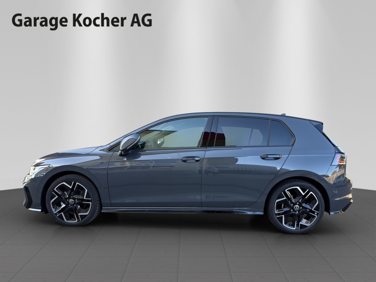 VW Golf 1.5 e TSI mHEV R-Line DSG-showroom-element-2