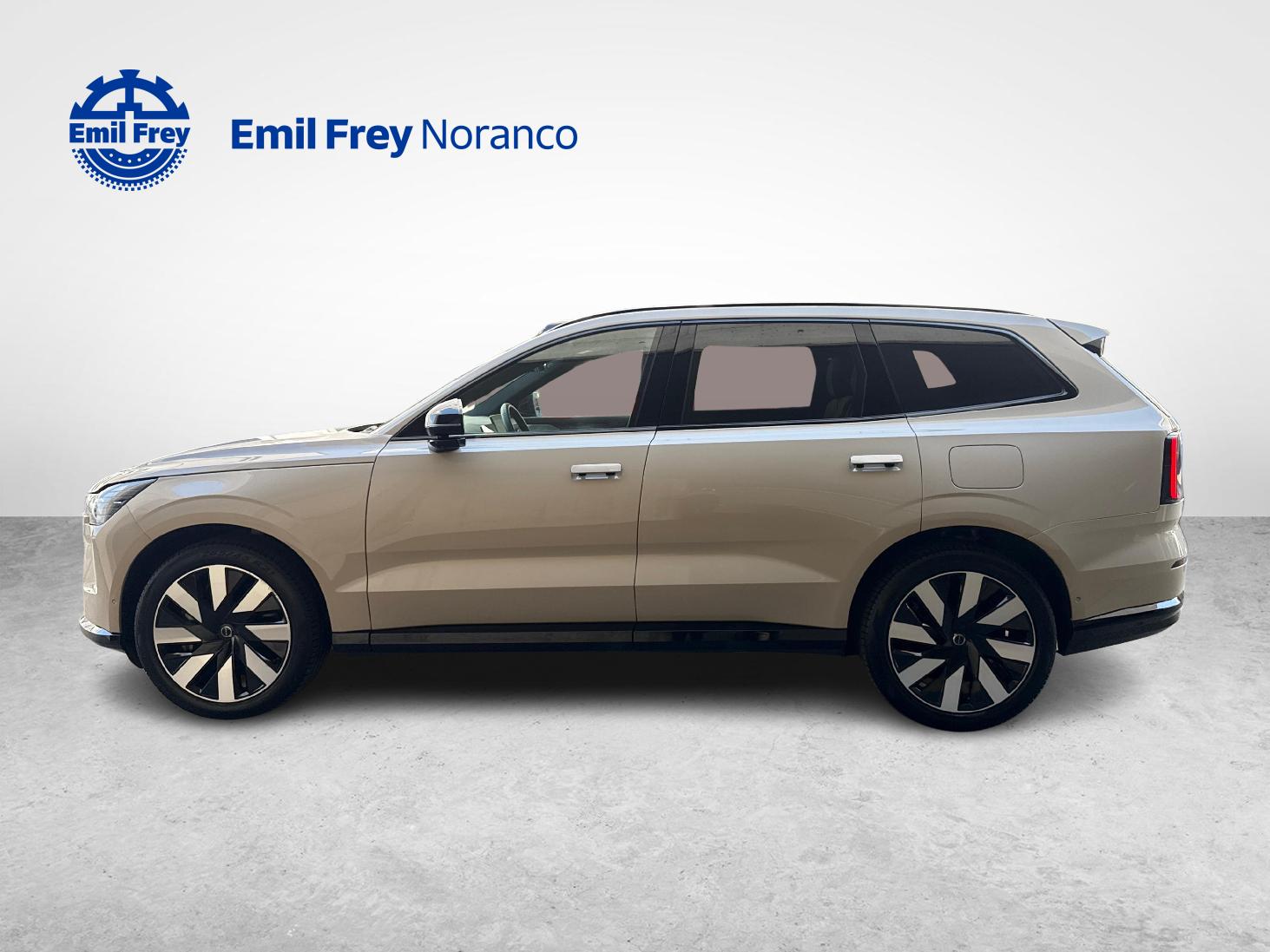 VOLVO EX90 Twin Performance Ultra AWD - Ruote invernali incluse-showroom-element-1