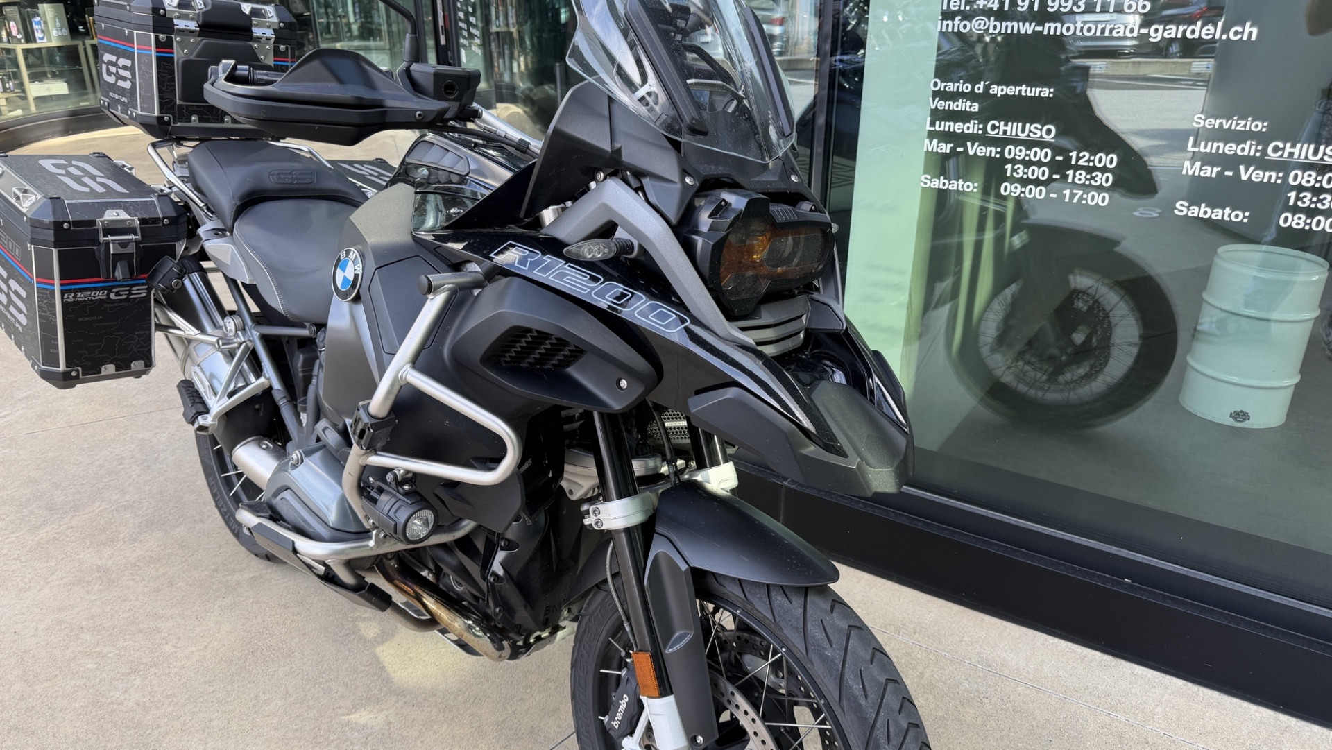 BMW R 1200 GS Adventure Triple Black-image-1
