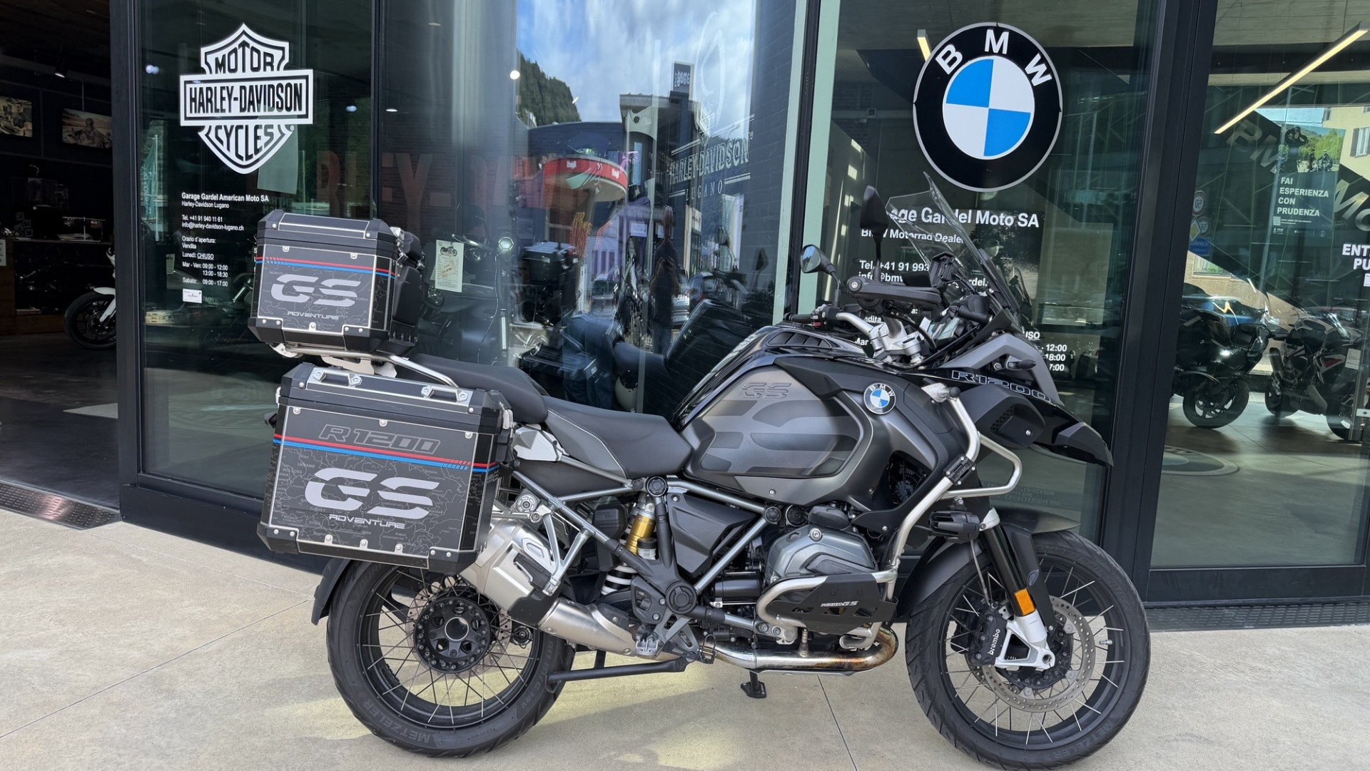 BMW R 1200 GS Adventure Triple Black-image-0
