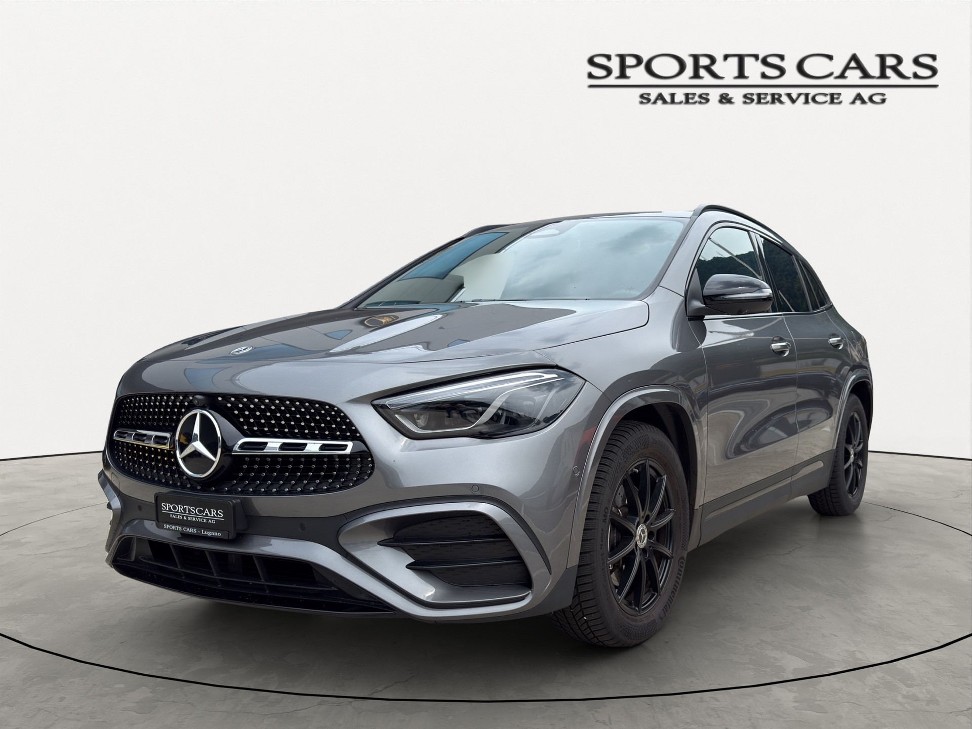 MERCEDES-BENZ GLA 220d 4Matic 8G-DCTSwiss Star-showroom-element-2