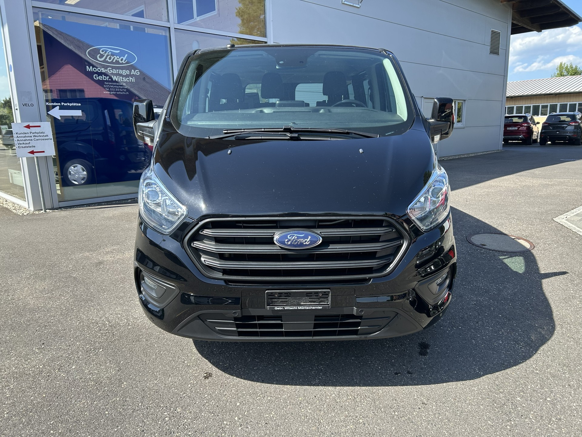 FORD Transit Custom 320 L1H1 Trend A-showroom-element-1