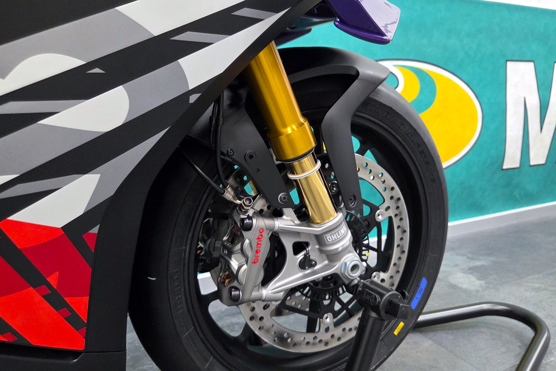 APRILIA RSV4 1100 Factory MY26 "TRACK"-image-6