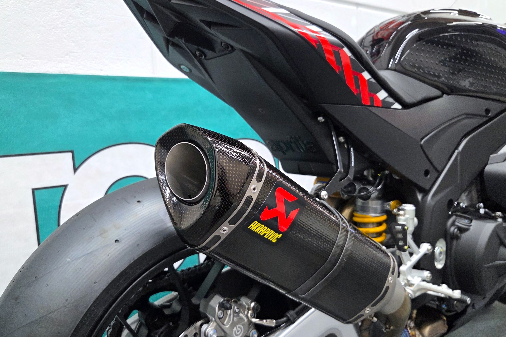 APRILIA RSV4 1100 Factory MY26 "TRACK"-image-7