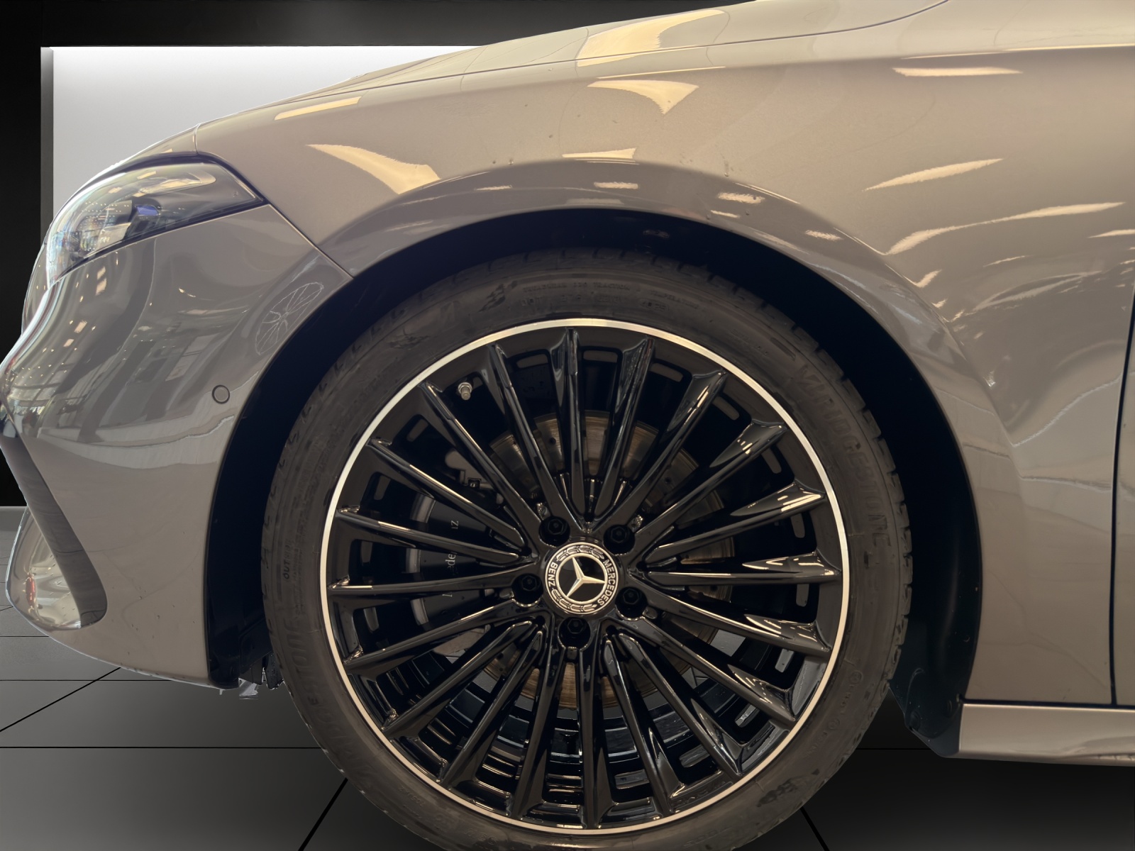 MERCEDES-BENZ A 220 4Matic 8G-DCT-image-5