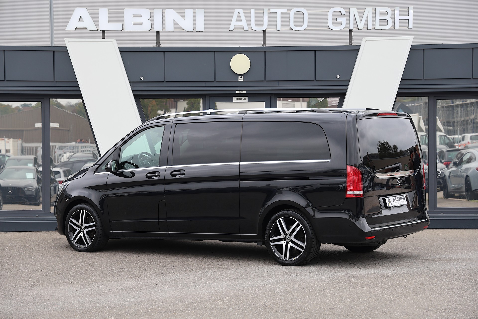 MERCEDES-BENZ V 250 d BlueTec Ava.extr.l. 4m Van-showroom-element-3