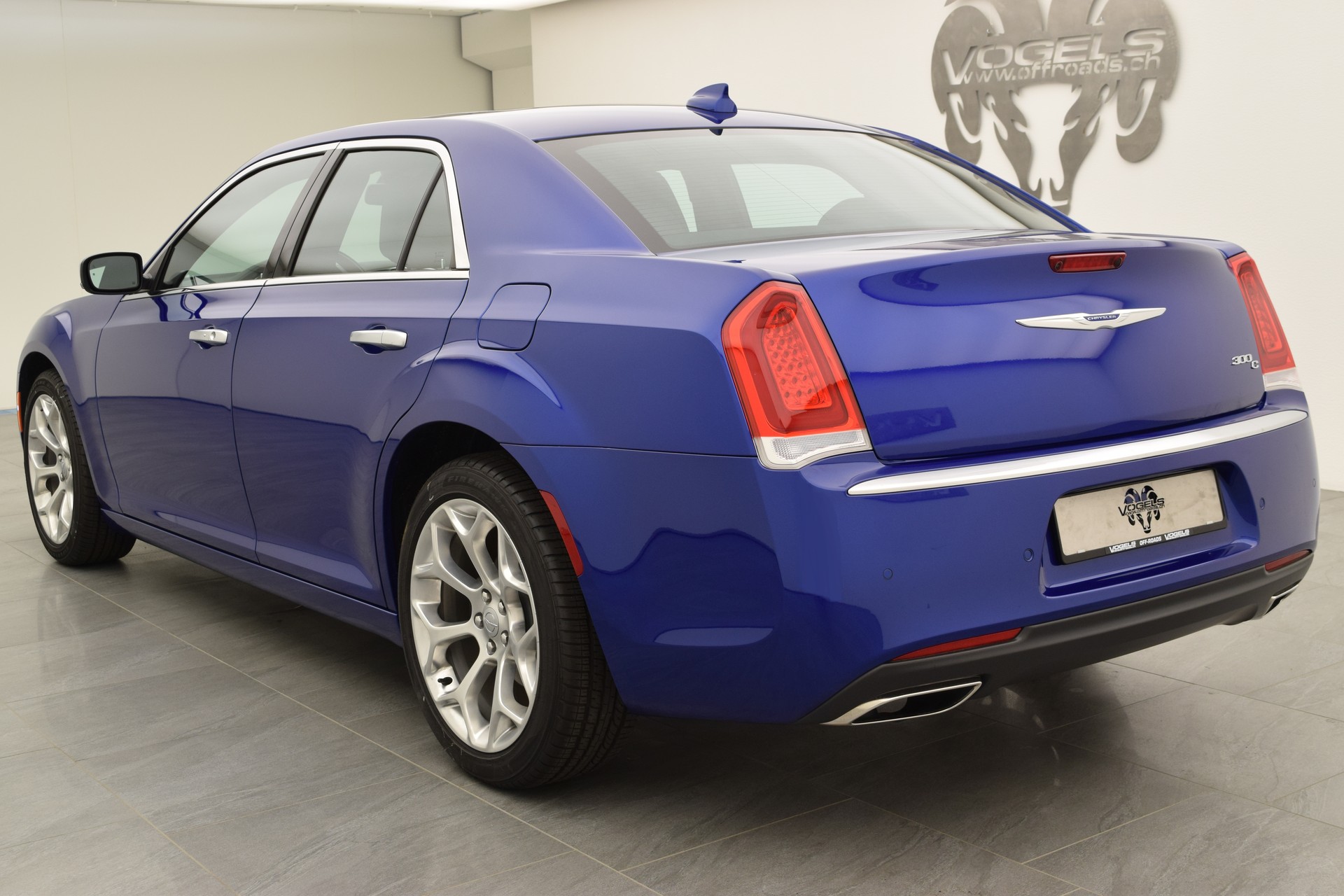 CHRYSLER 300C 5.7 V8-image-6