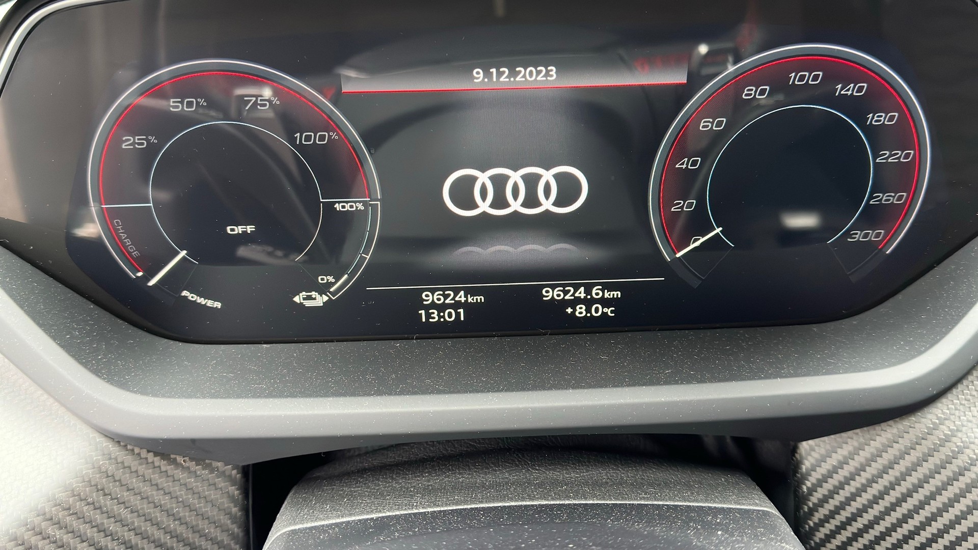 AUDI RS e-tron GT quattro-image-3