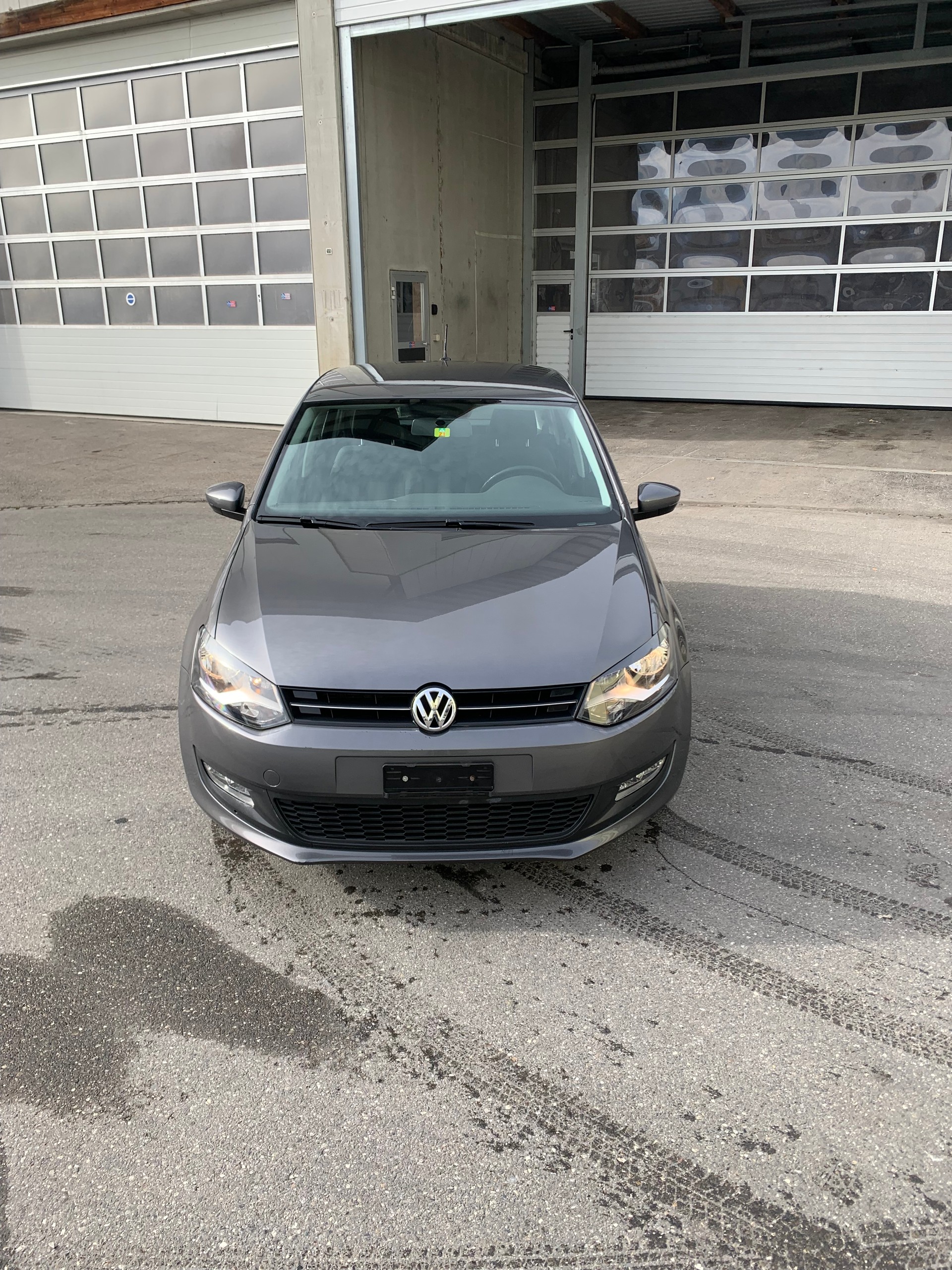 VW Polo 1.2-showroom-element-1