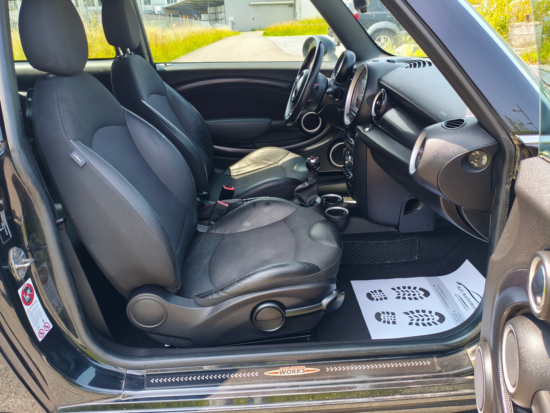 MINI Cooper S-image-14