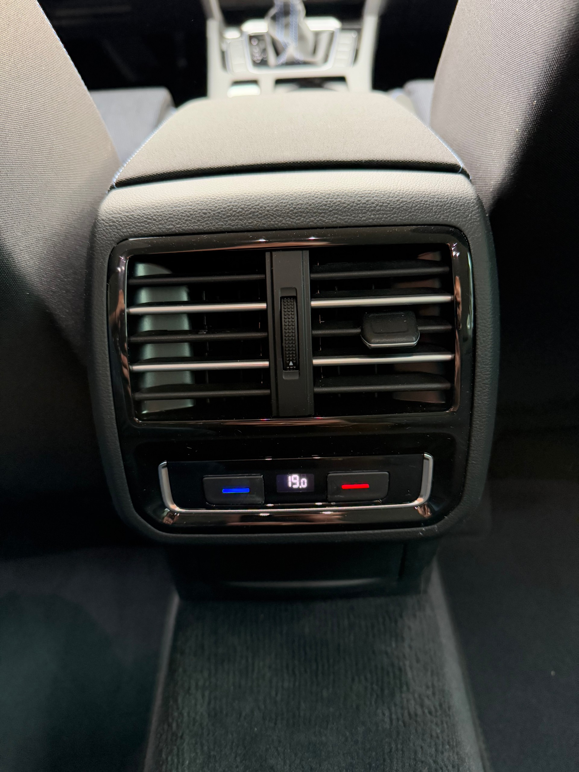 VW Passat Variant 1.4 TSI GTE Hybrid DSG-image-8