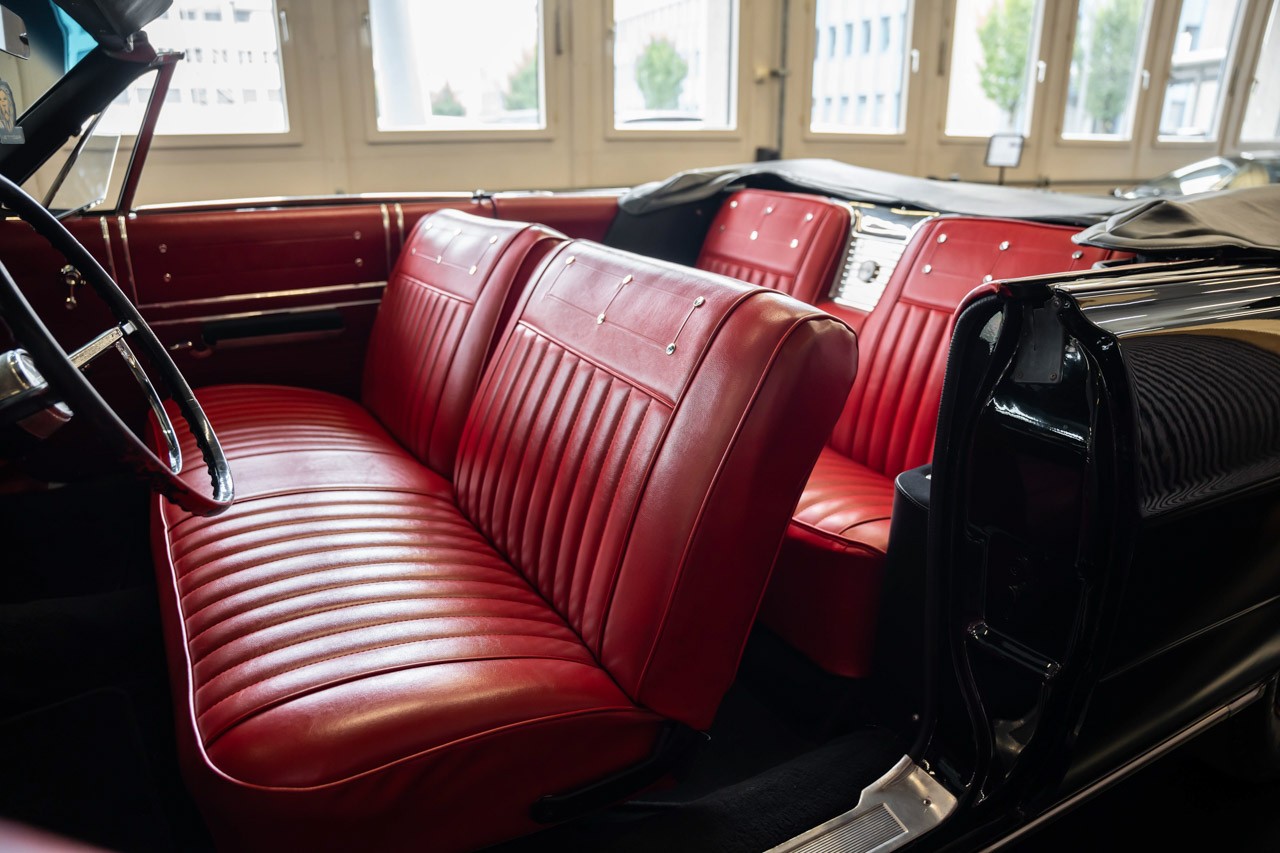 FORD GALAXY 500 Convertible-image-16