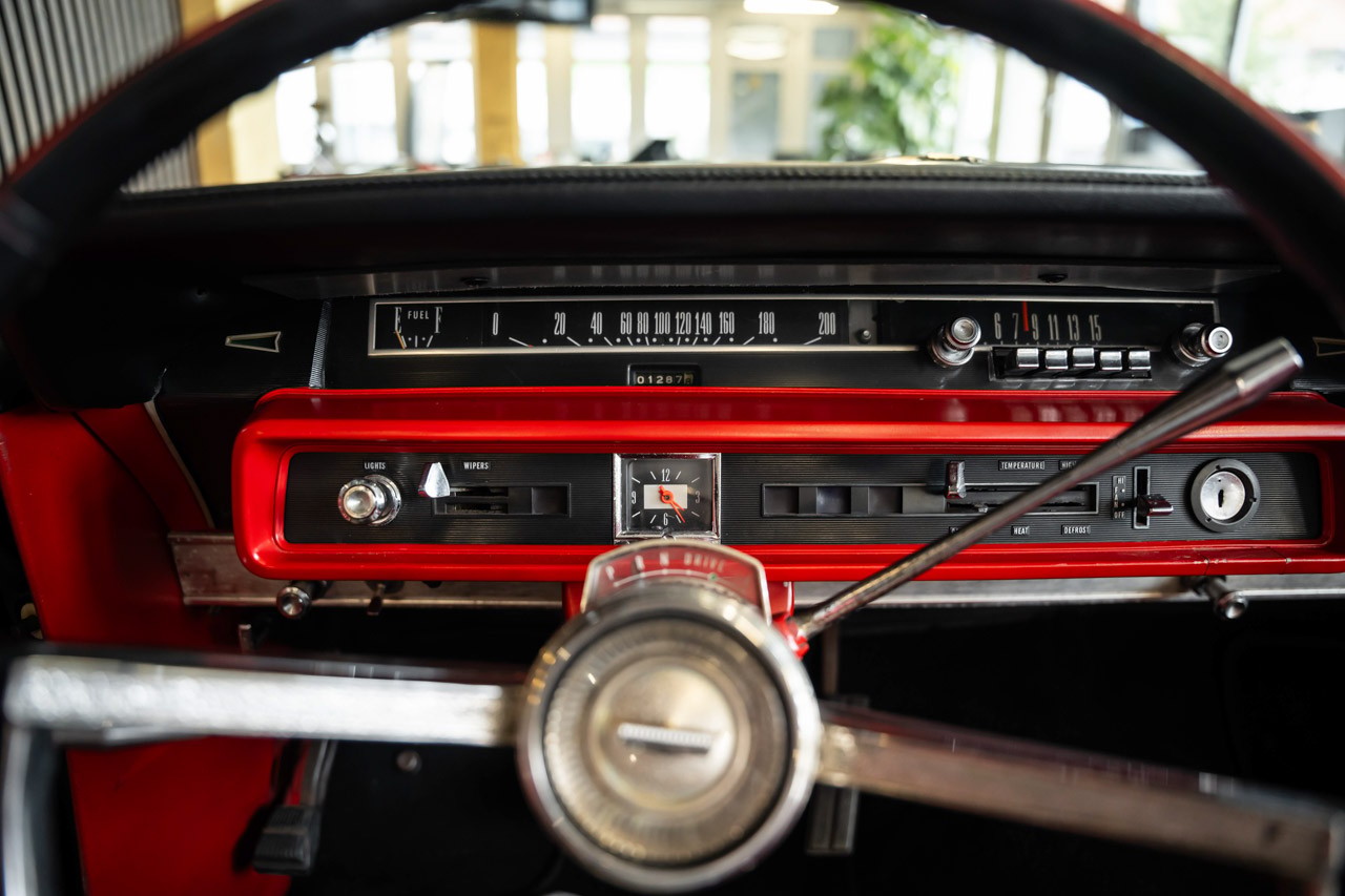 FORD GALAXY 500 Convertible-image-24