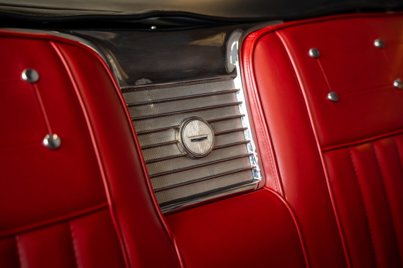 FORD GALAXY 500 Convertible-image-21