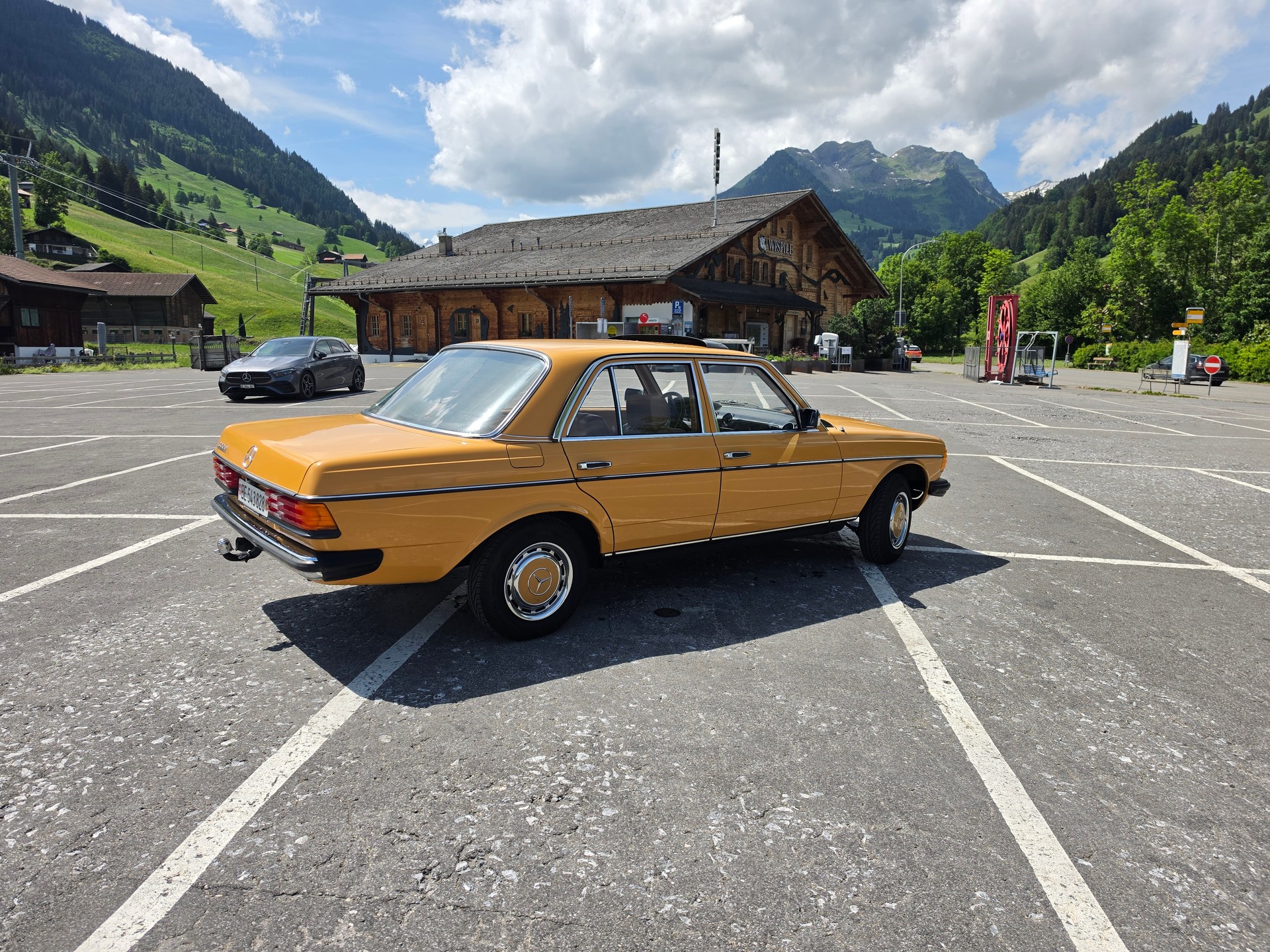 MERCEDES-BENZ 300 D W123-image-8