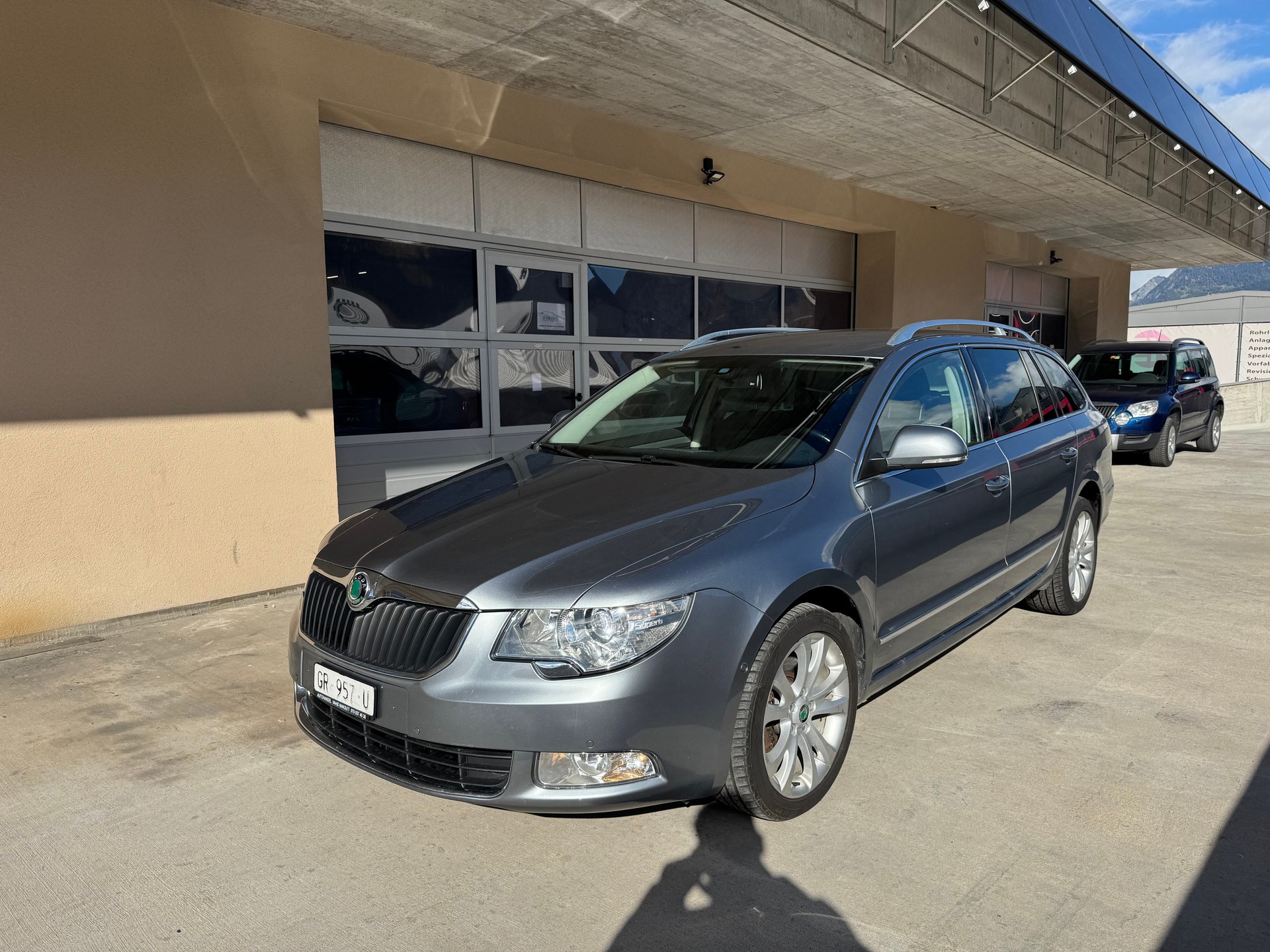 SKODA Superb Combi 2.0 TDi Elegance 4x4 DSG