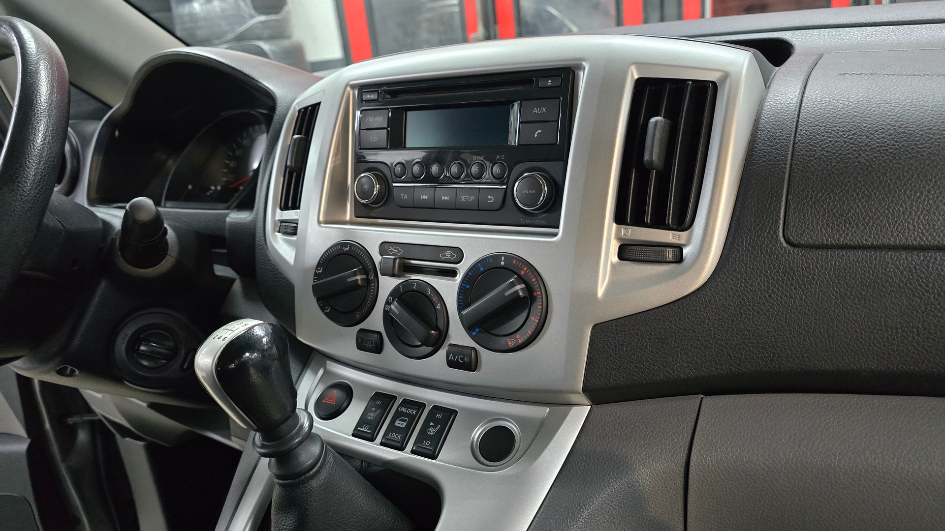 NISSAN NV200 1.5 dCi 110 Premium-image-20