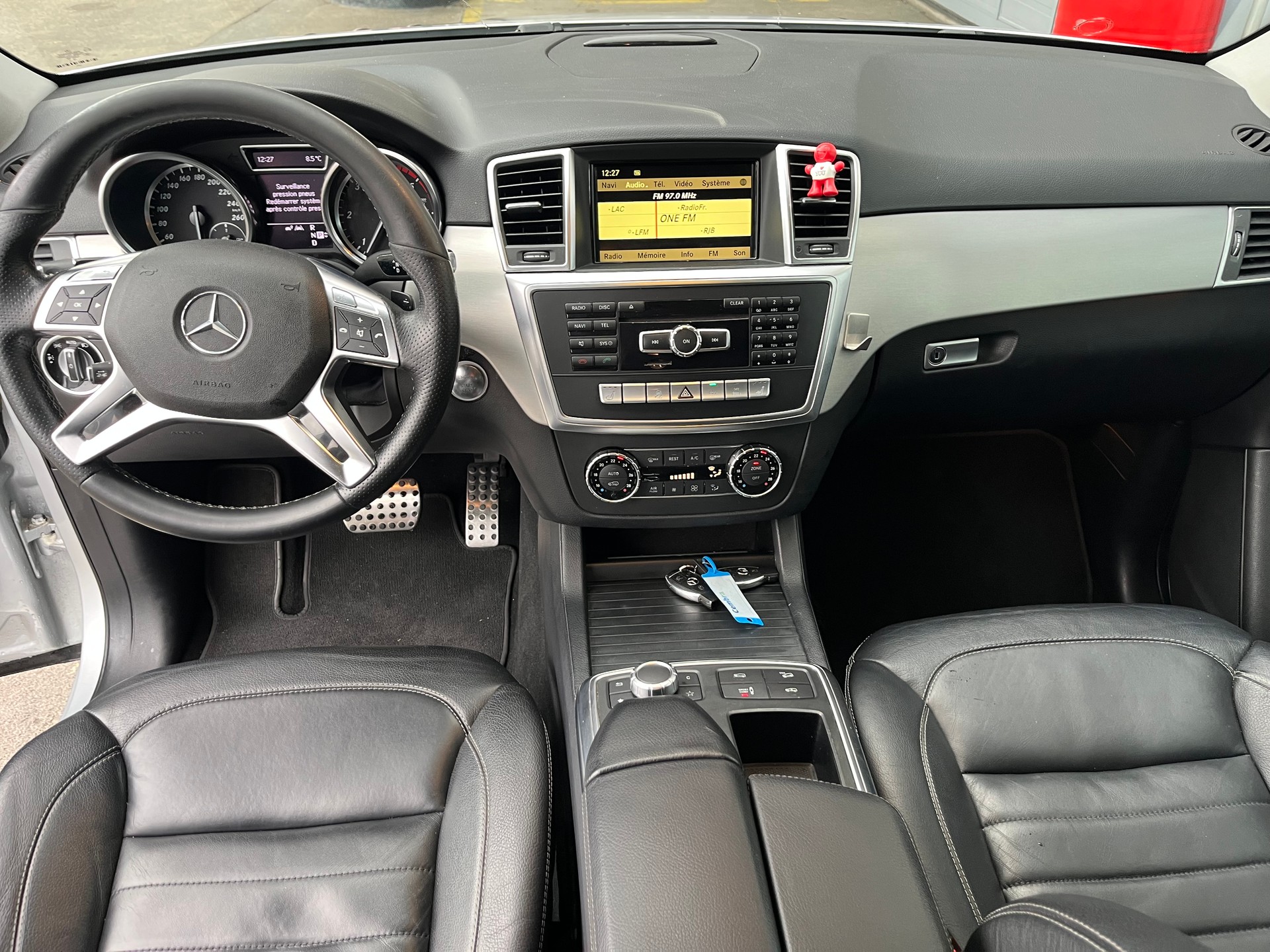 MERCEDES-BENZ ML 350 BlueTEC Edition 4Matic 7G-Tronic-image-9