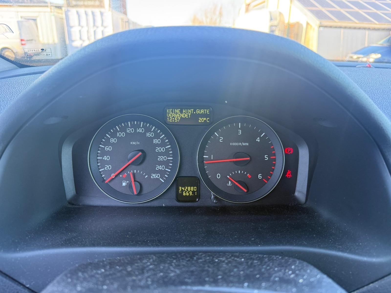VOLVO V50 D3 Momentum-image-10