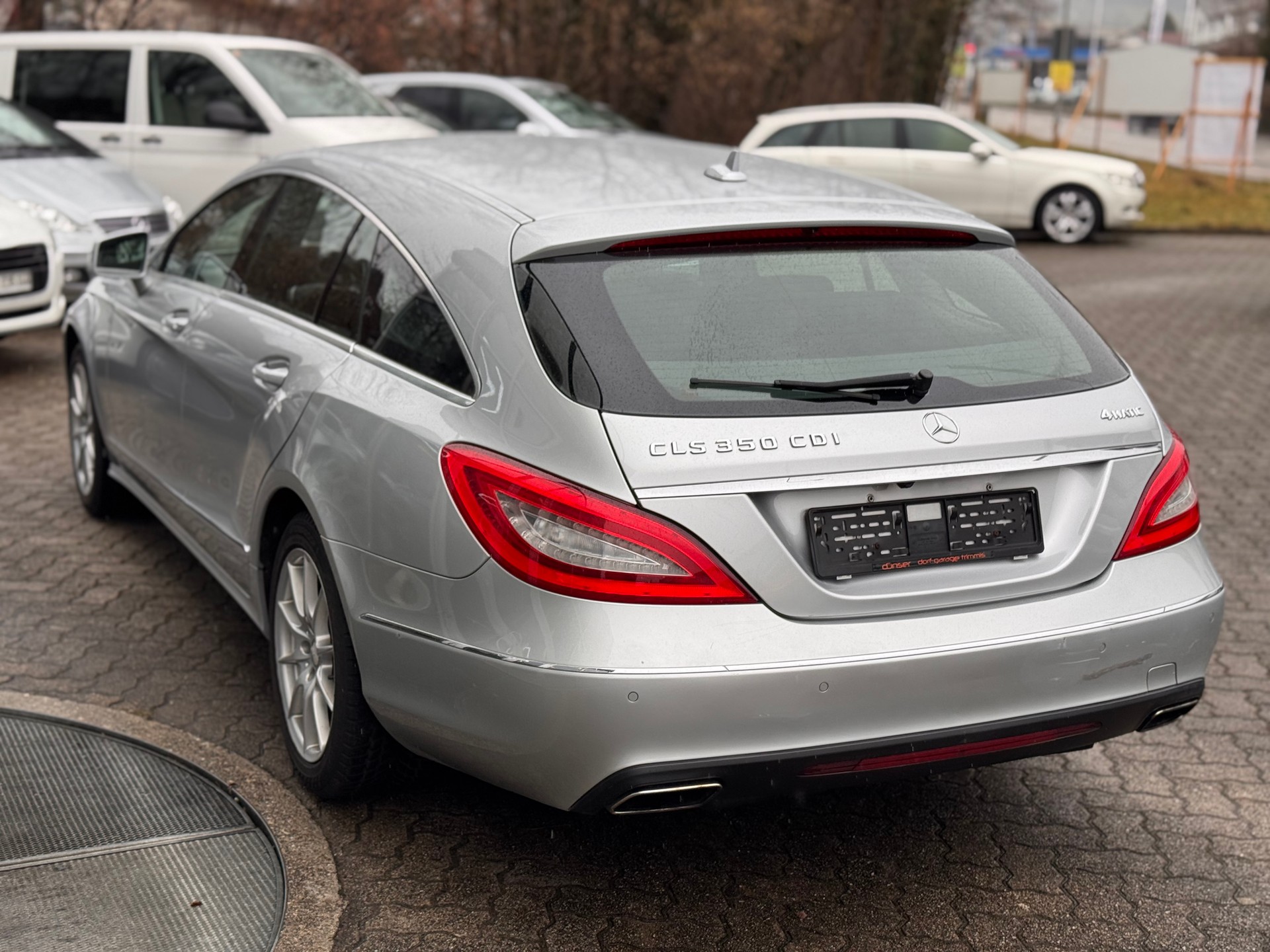 MERCEDES-BENZ CLS Shooting Brake 350 CDI 4Matic 7G-Tronic-image-3