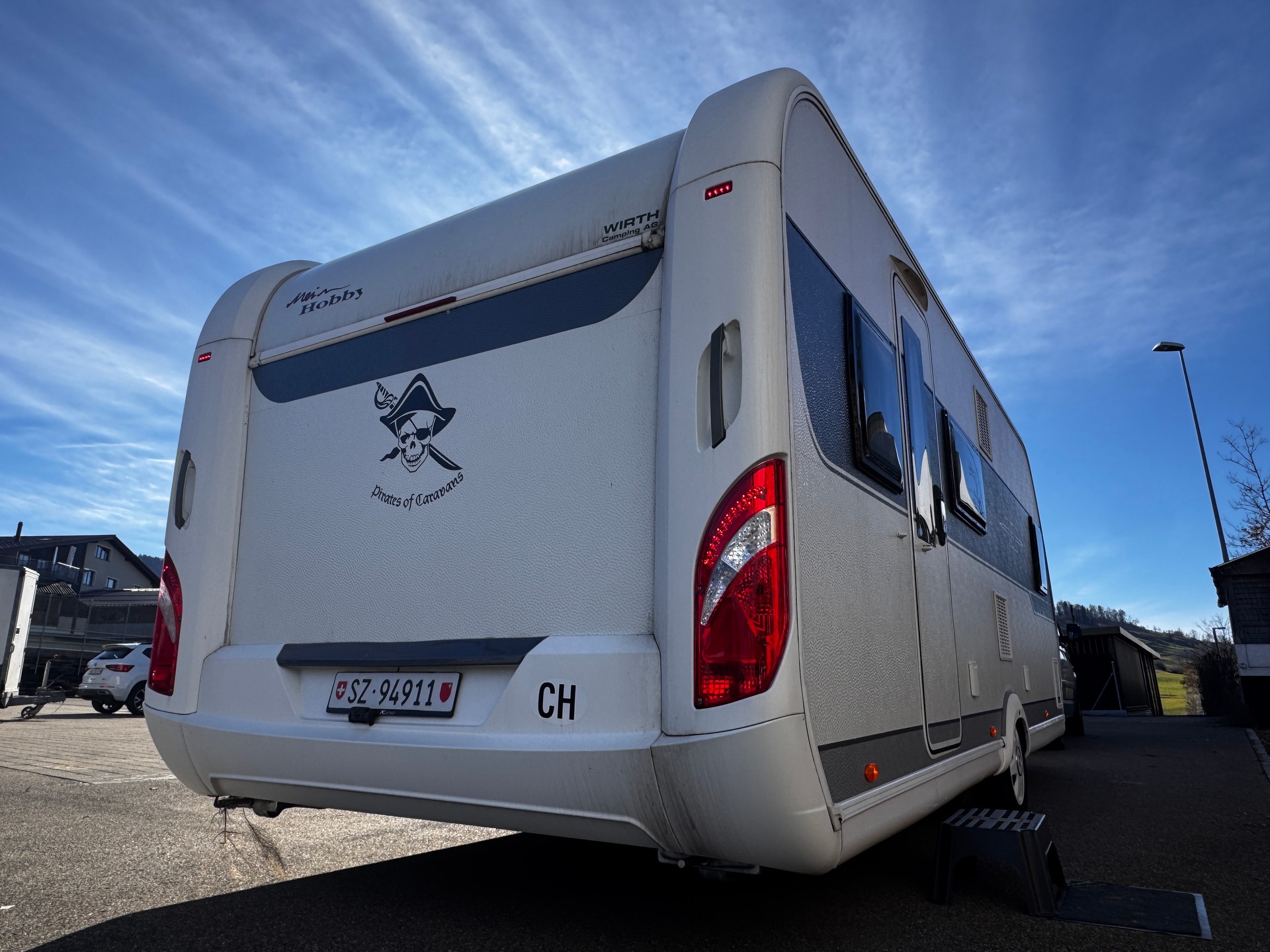 HOBBY 560 KMFE DeLuxe-showroom-element-1