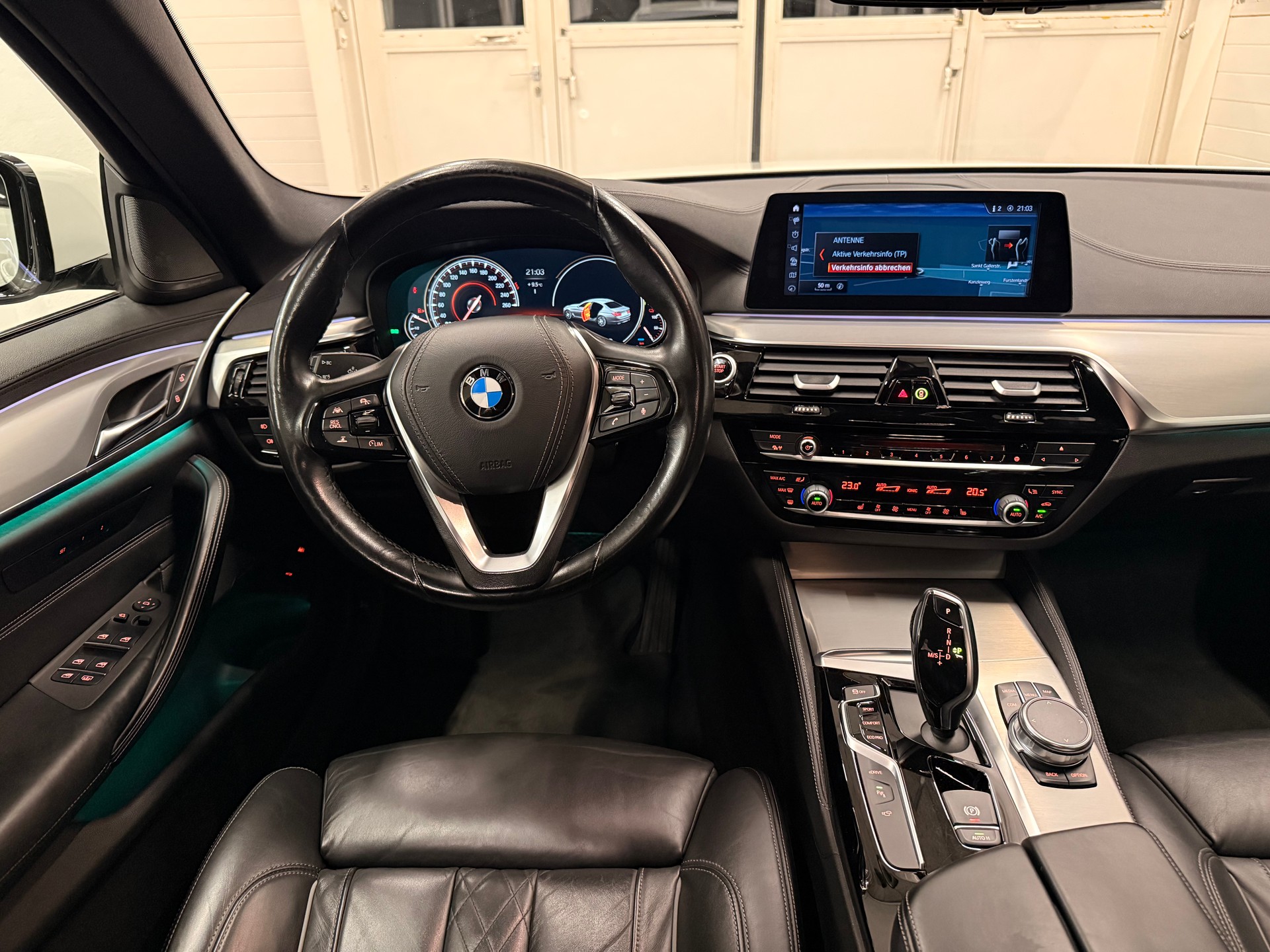 BMW 530e iPerformance Steptronic-image-9
