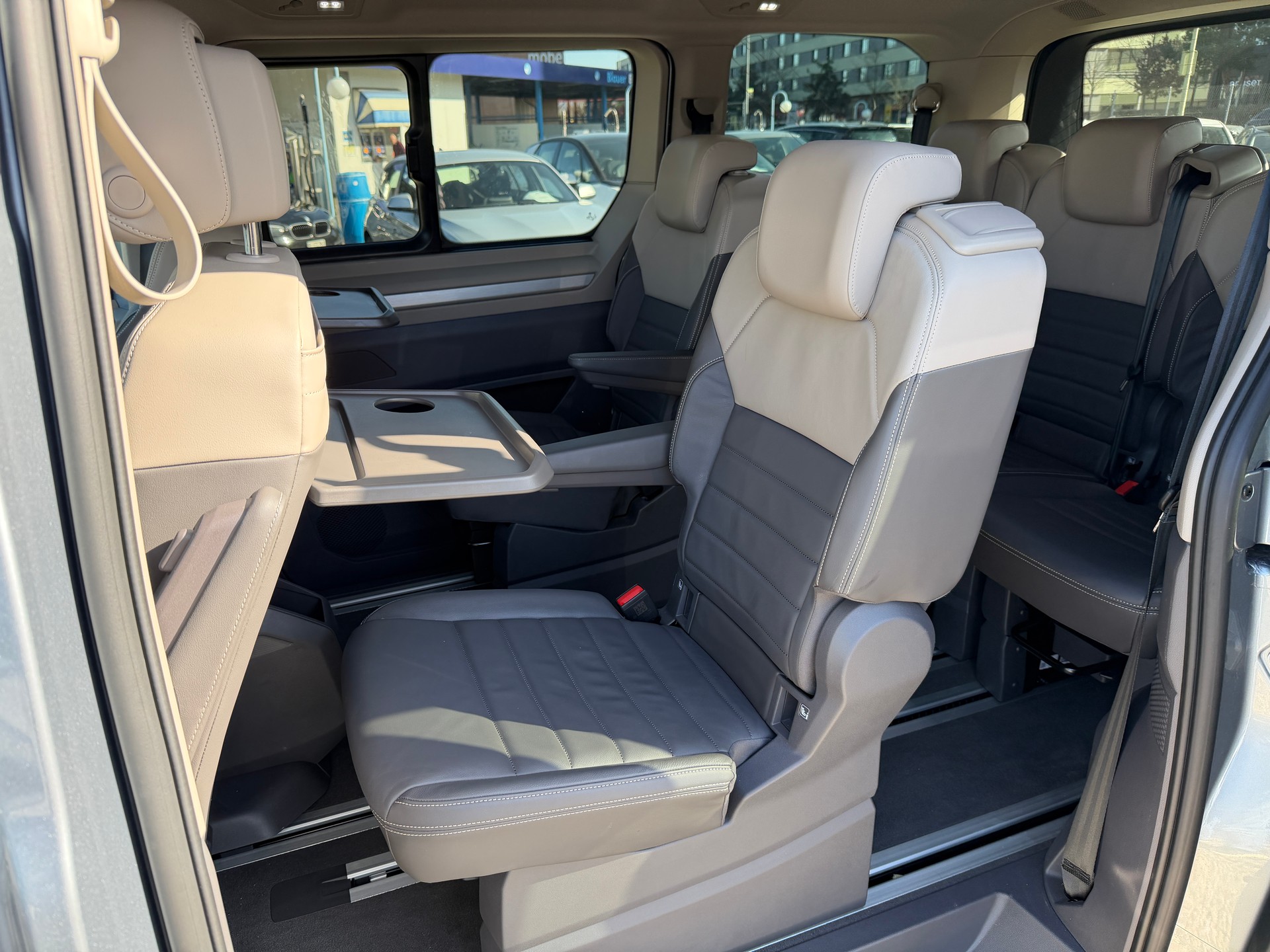 VW Multivan 2.0 TDI Style Liberty DSG-image-19