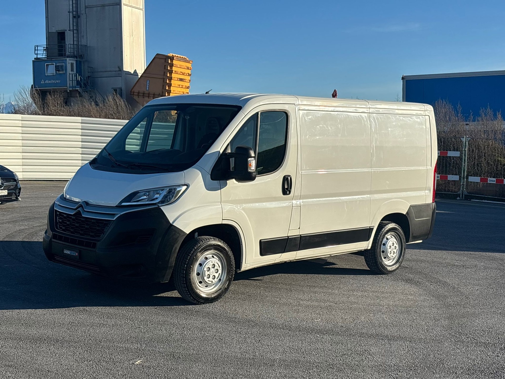 CITROEN Jumper 30 2.0 BlueHDi 110 Attraction L1H1-image-22