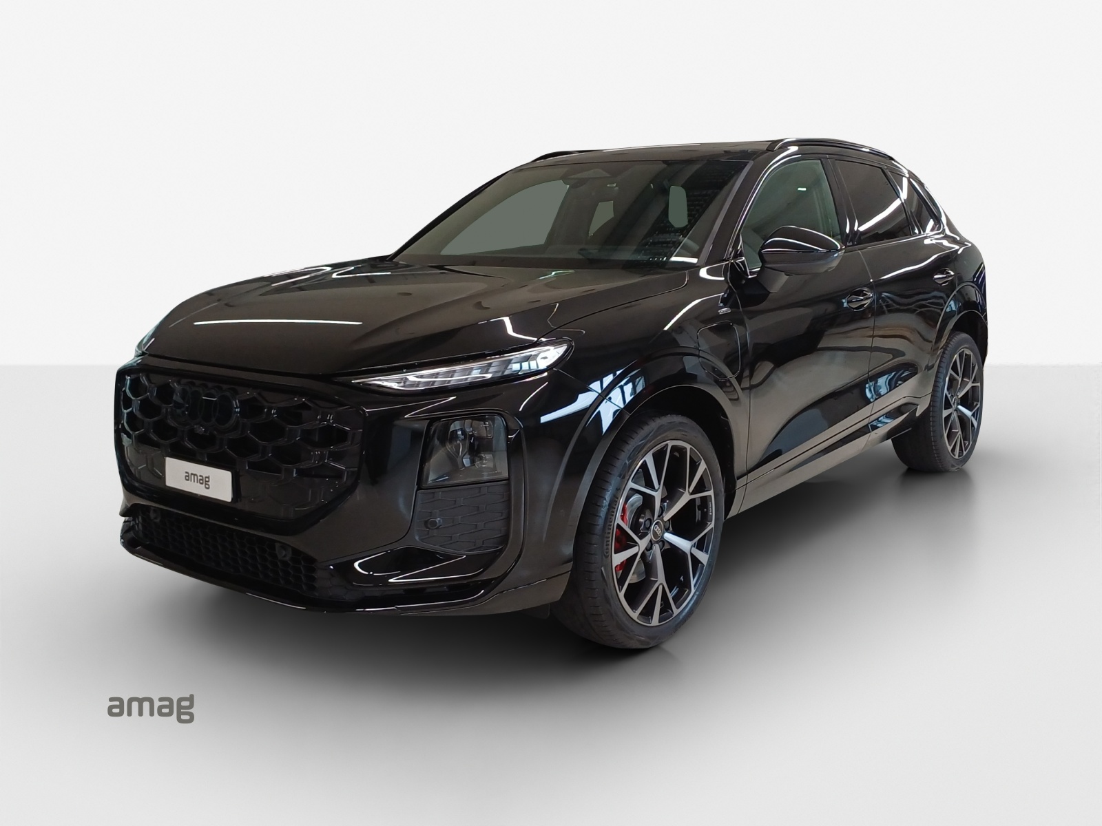 AUDI Q3 SUV e-hybrid 200 kW S tronig