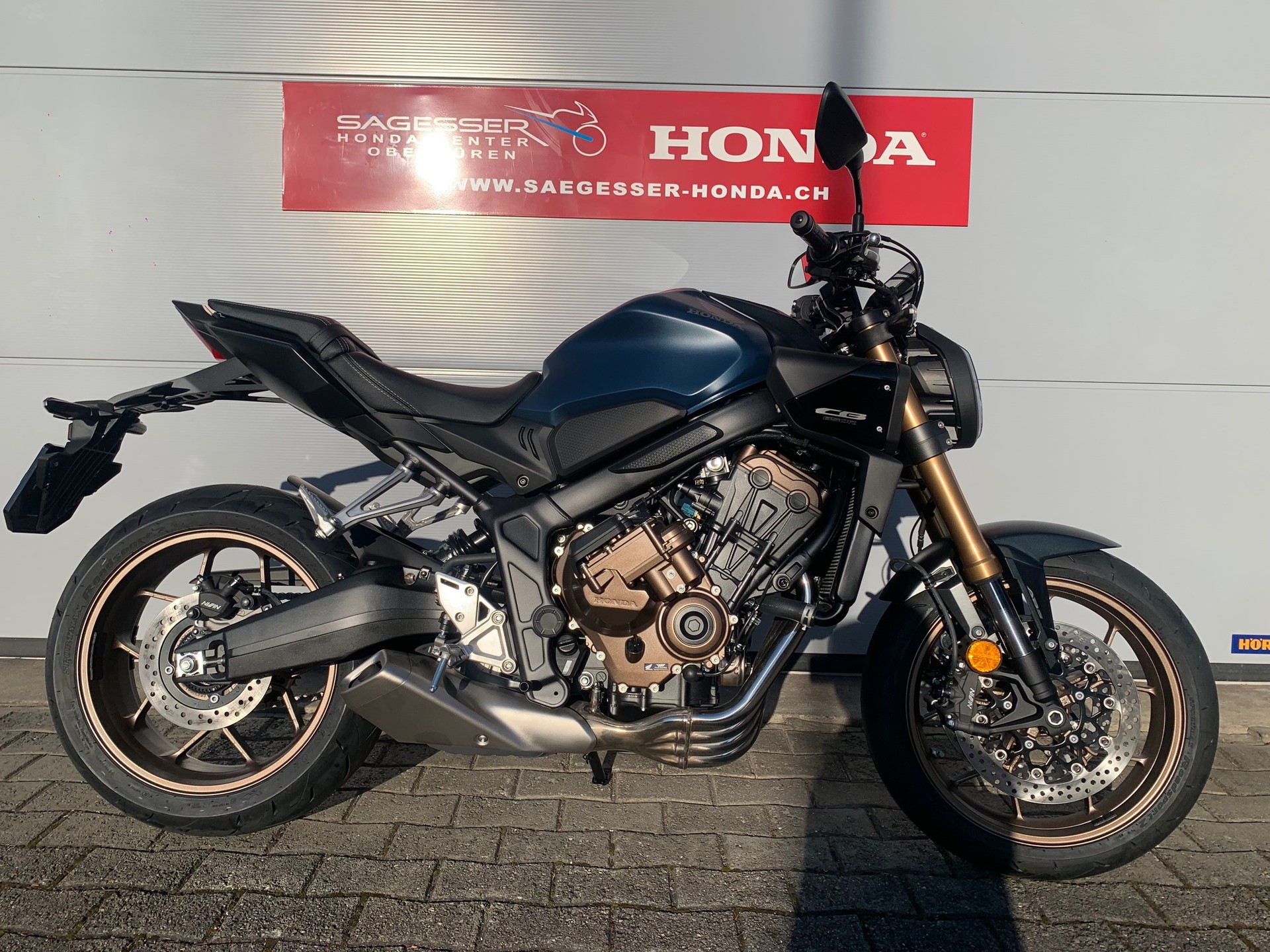 HONDA CB 650 R E-Clutch