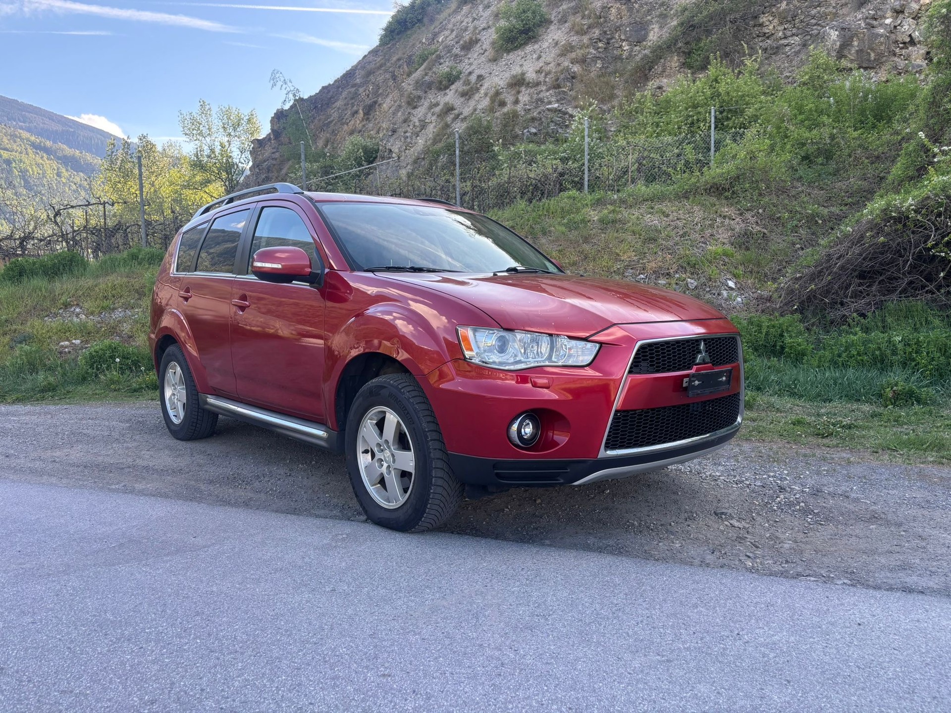 MITSUBISHI Outlander 2.2 DID Intense 4WD TC-SST