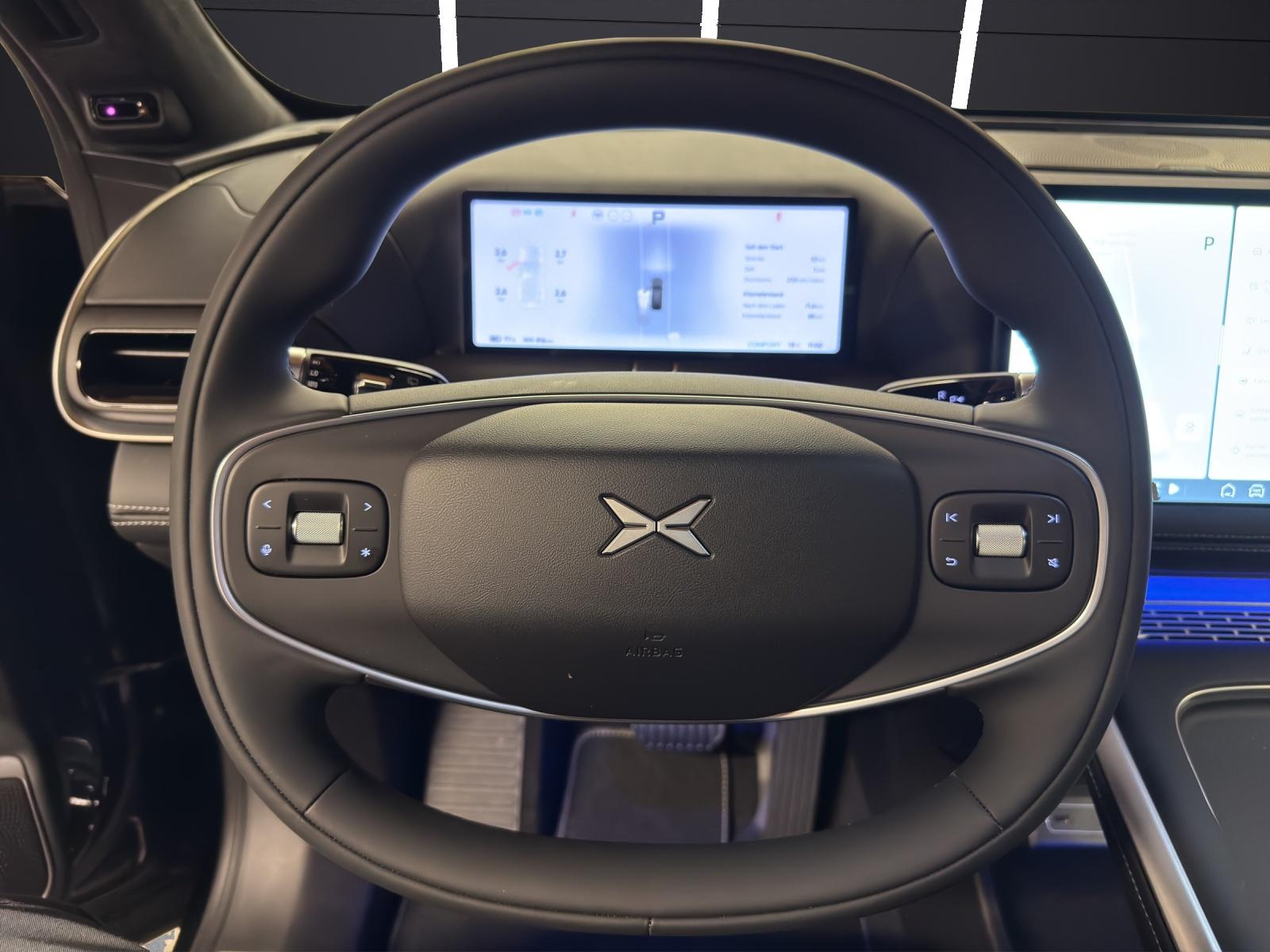 XPENG G9 Performance AWD-image-15