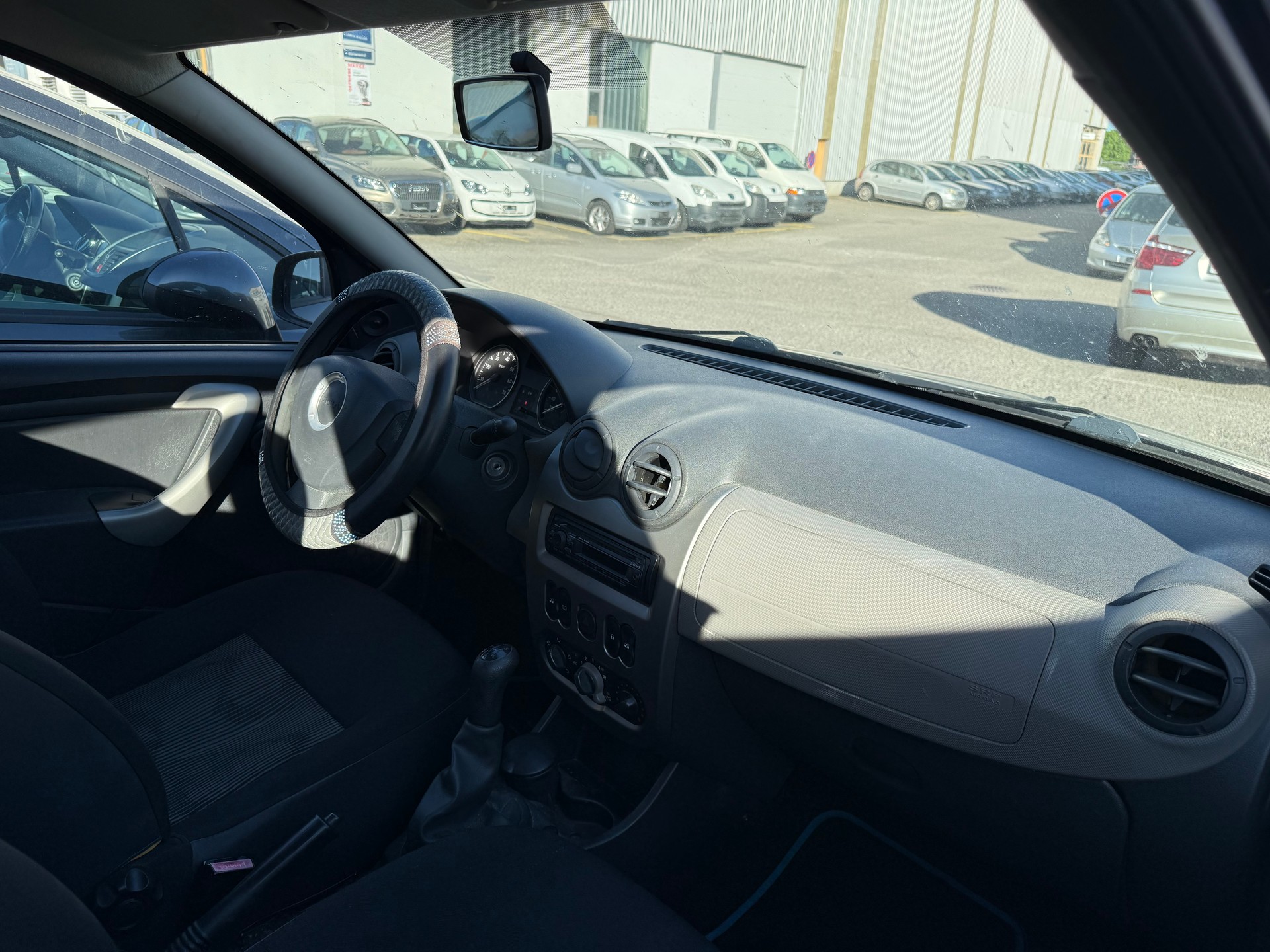 DACIA Sandero 1.2 Ambiance-image-7