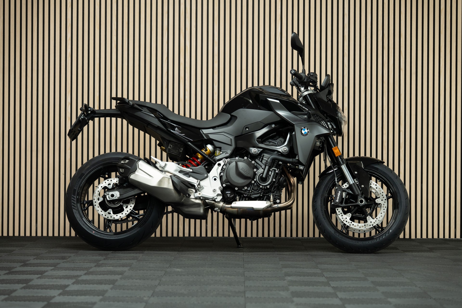 BMW F 900 R A2 mit 0.9% Leasing-image-0