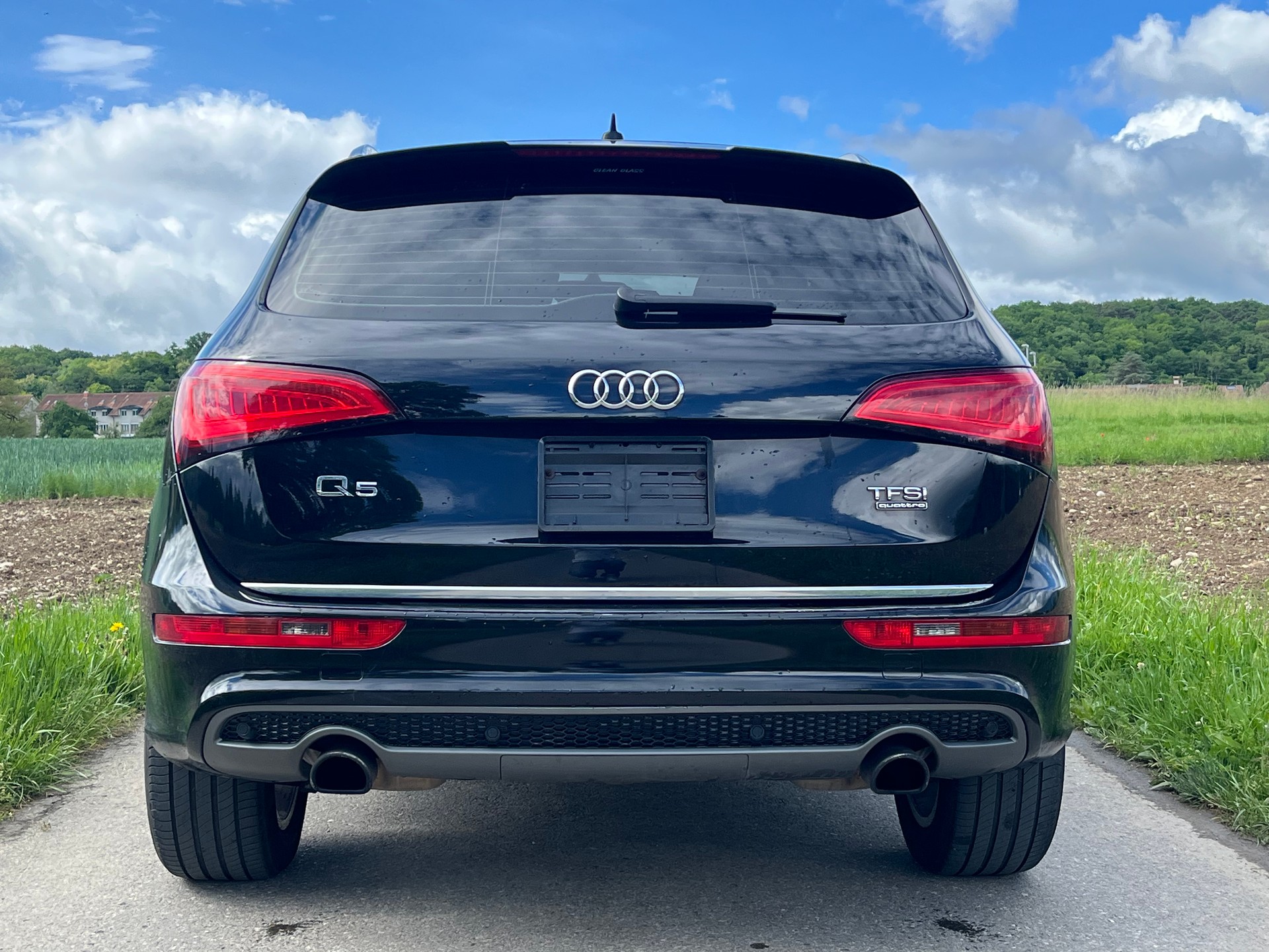AUDI Q5 2.0 TFSI quattro S-Line-image-9