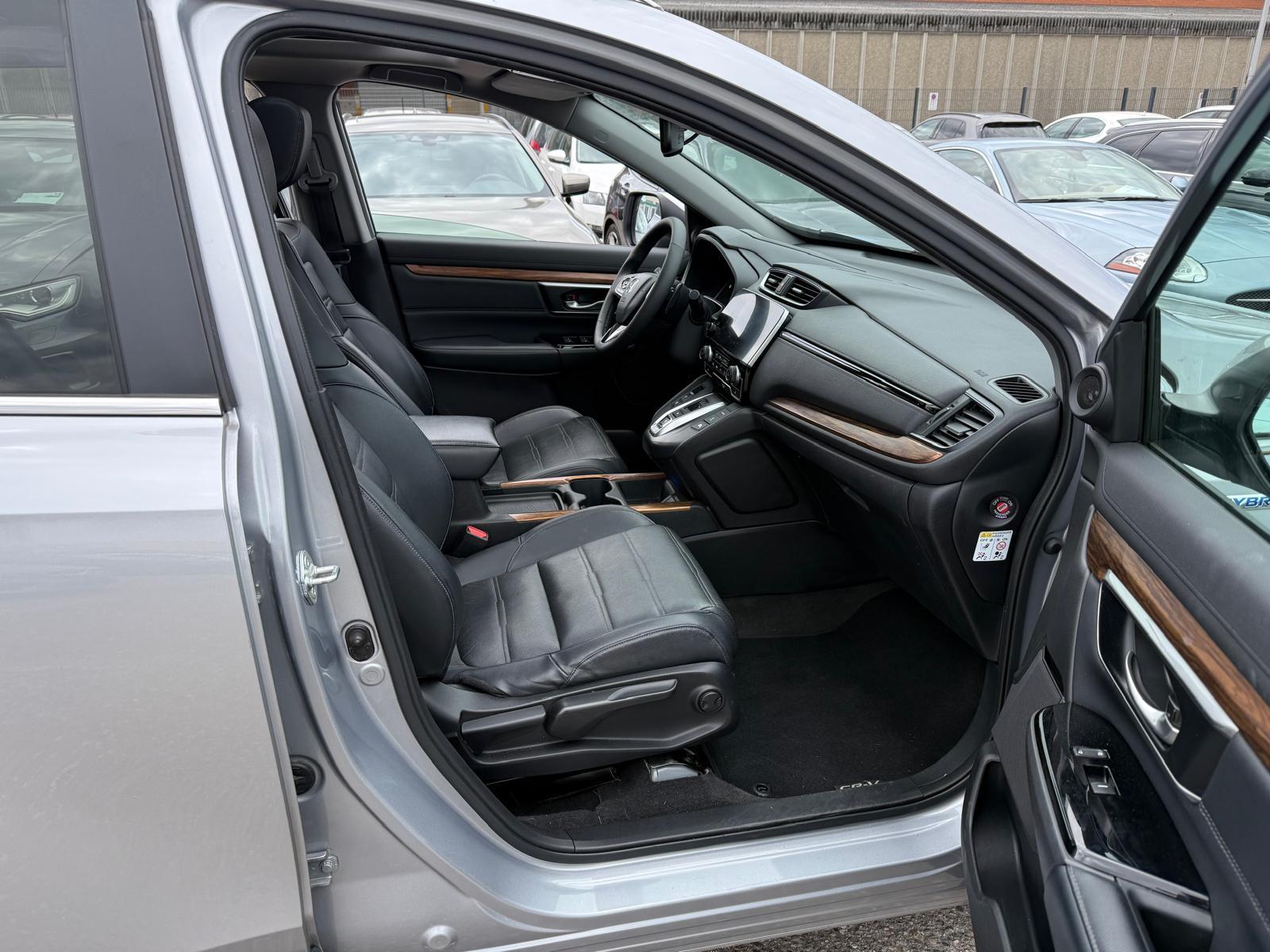 HONDA CR-V 2.0 i-MMD Executive 4WD-image-11