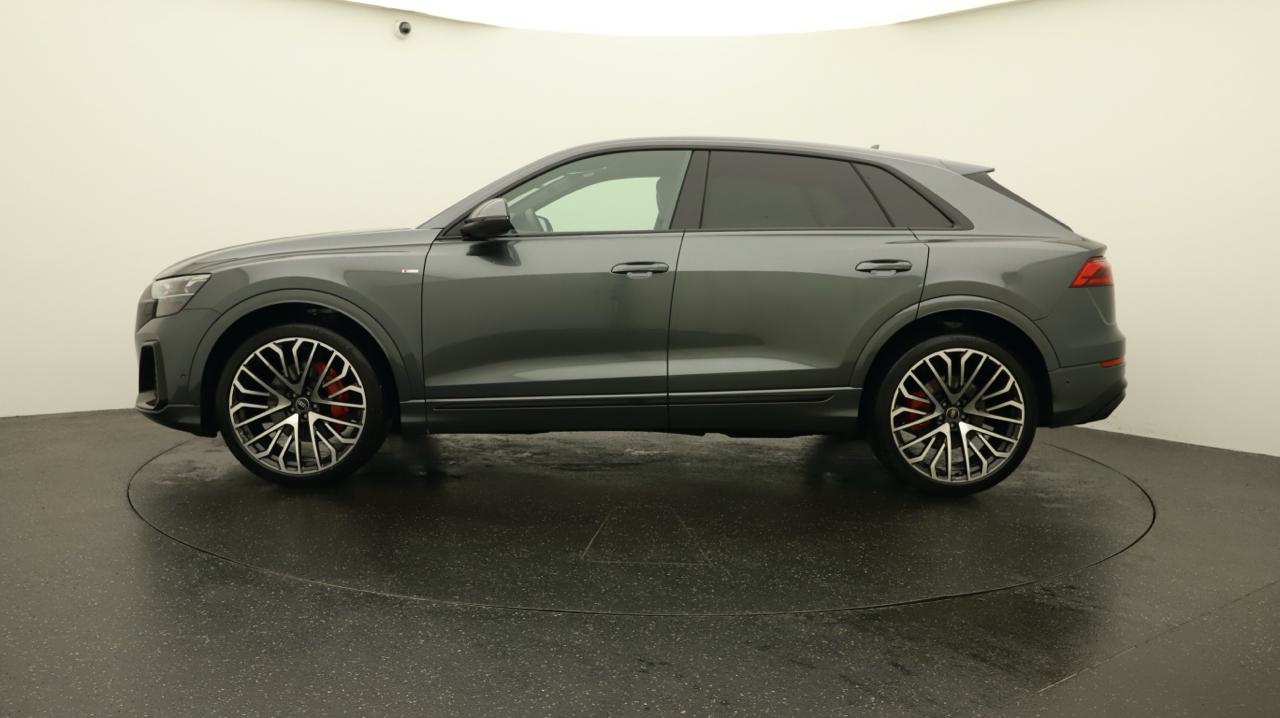 AUDI Q8 SUV TDI quattro 210 kW S line-showroom-element-1
