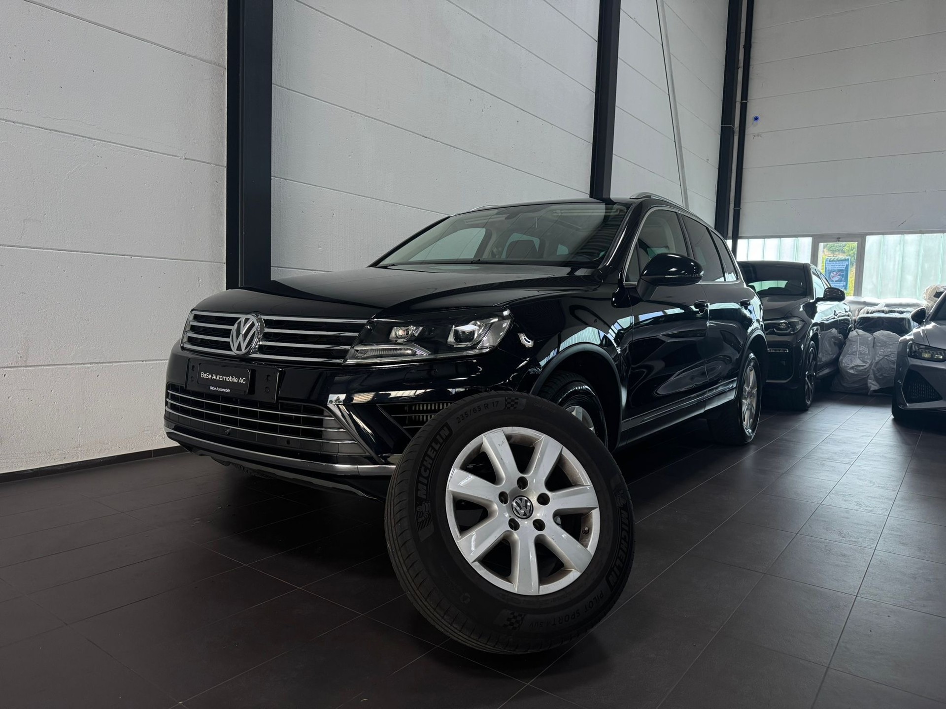 VW Touareg 3.0 TDI BlueMotion Technology Tiptronic-image-29