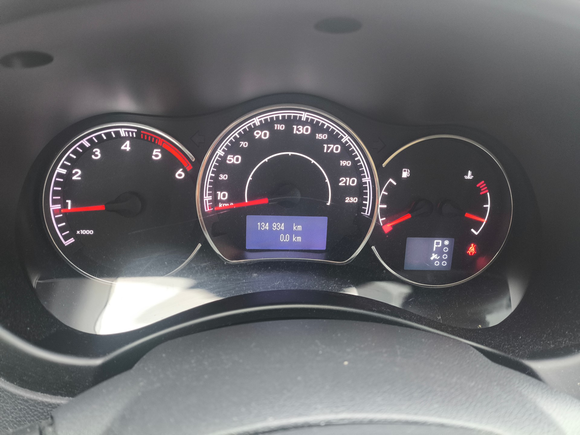 RENAULT Koleos 2.0 dCi Exception 4x4 Automatic-image-15