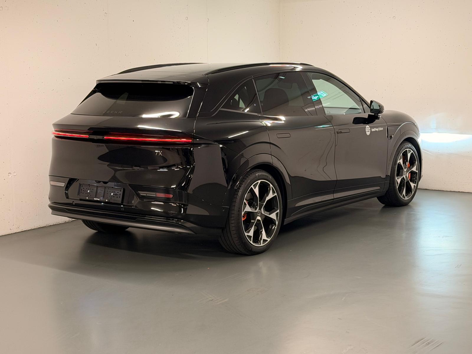 ZEEKR 7X Privilege AWD-showroom-element-1