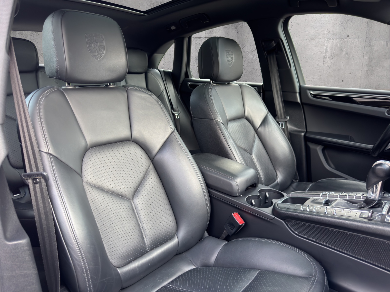 PORSCHE Macan PDK-image-13