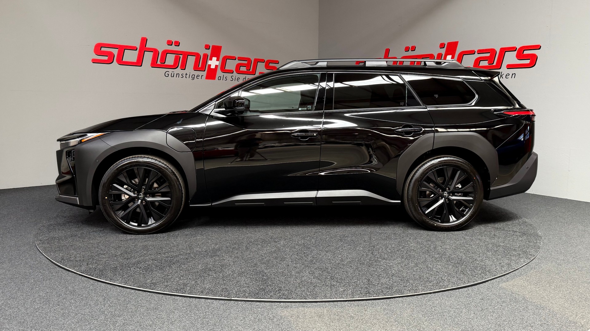 TOYOTA bZ4X Touring Premium 74.7 kWh AWD 22kw-showroom-element-2